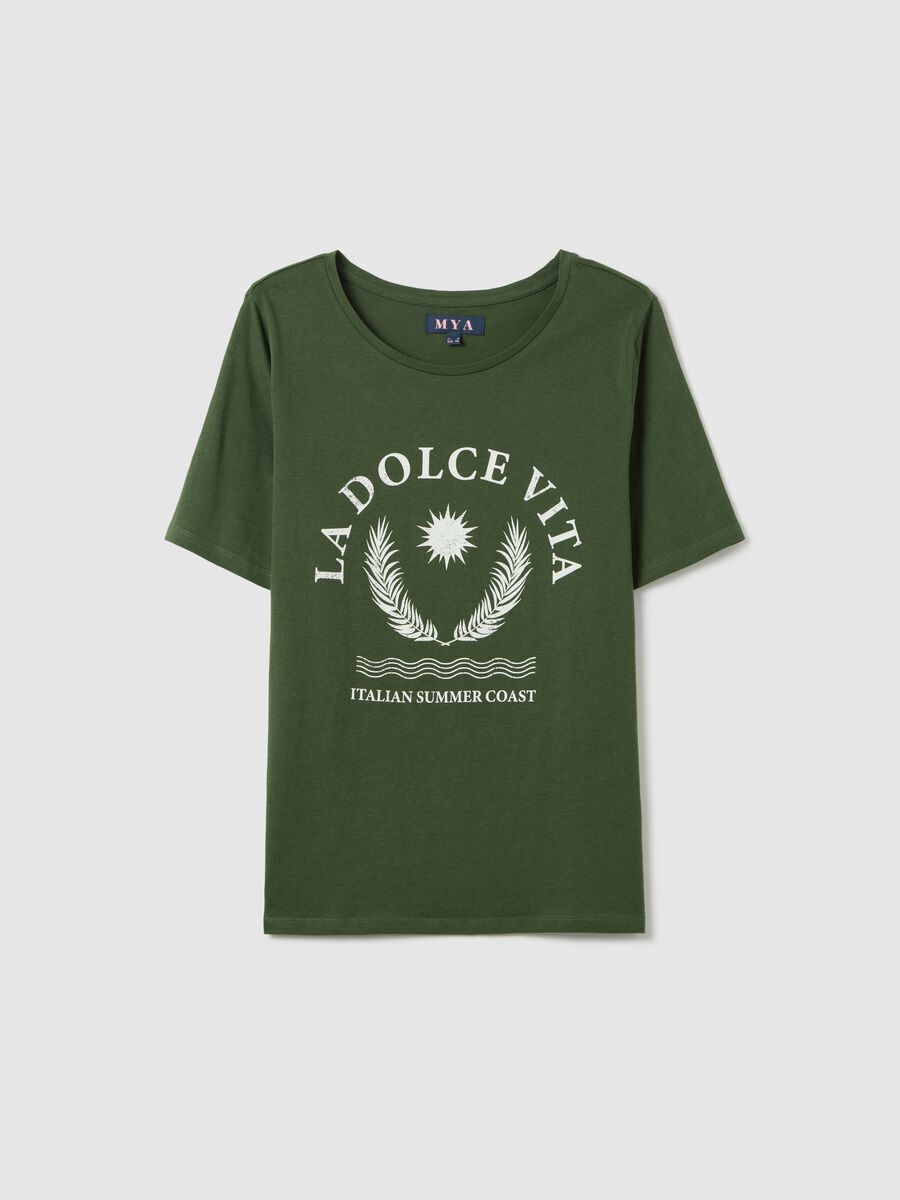 Curvy green T-shirt with "La Dolce Vita" print in cotton_0