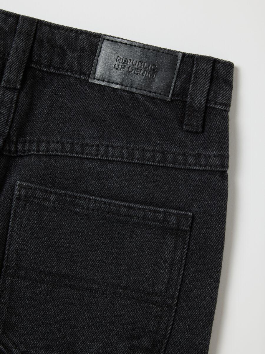 Jeans da bambino neri in misto cotone_3