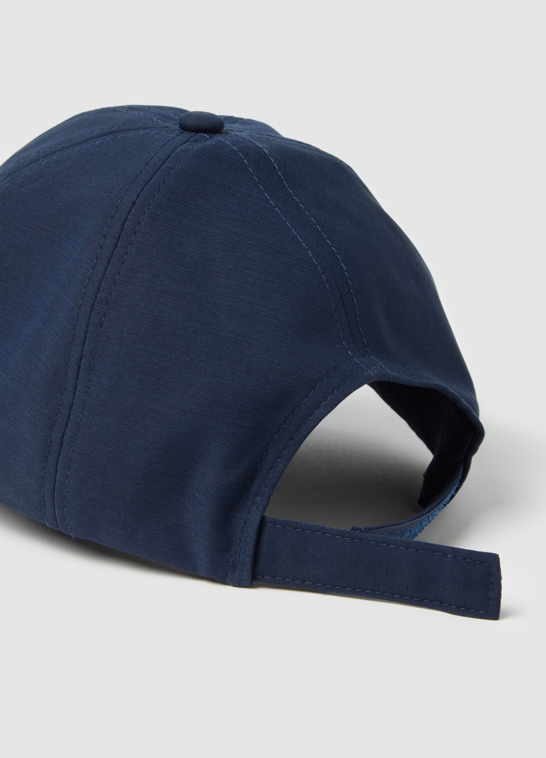 ALTAVIA COURT Tennis Racket Print Hat