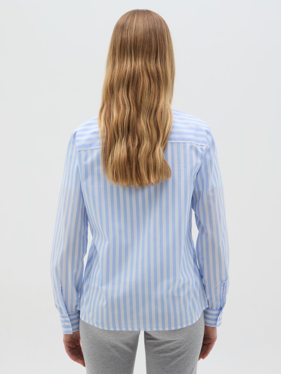 Shirt with striped pattern_3