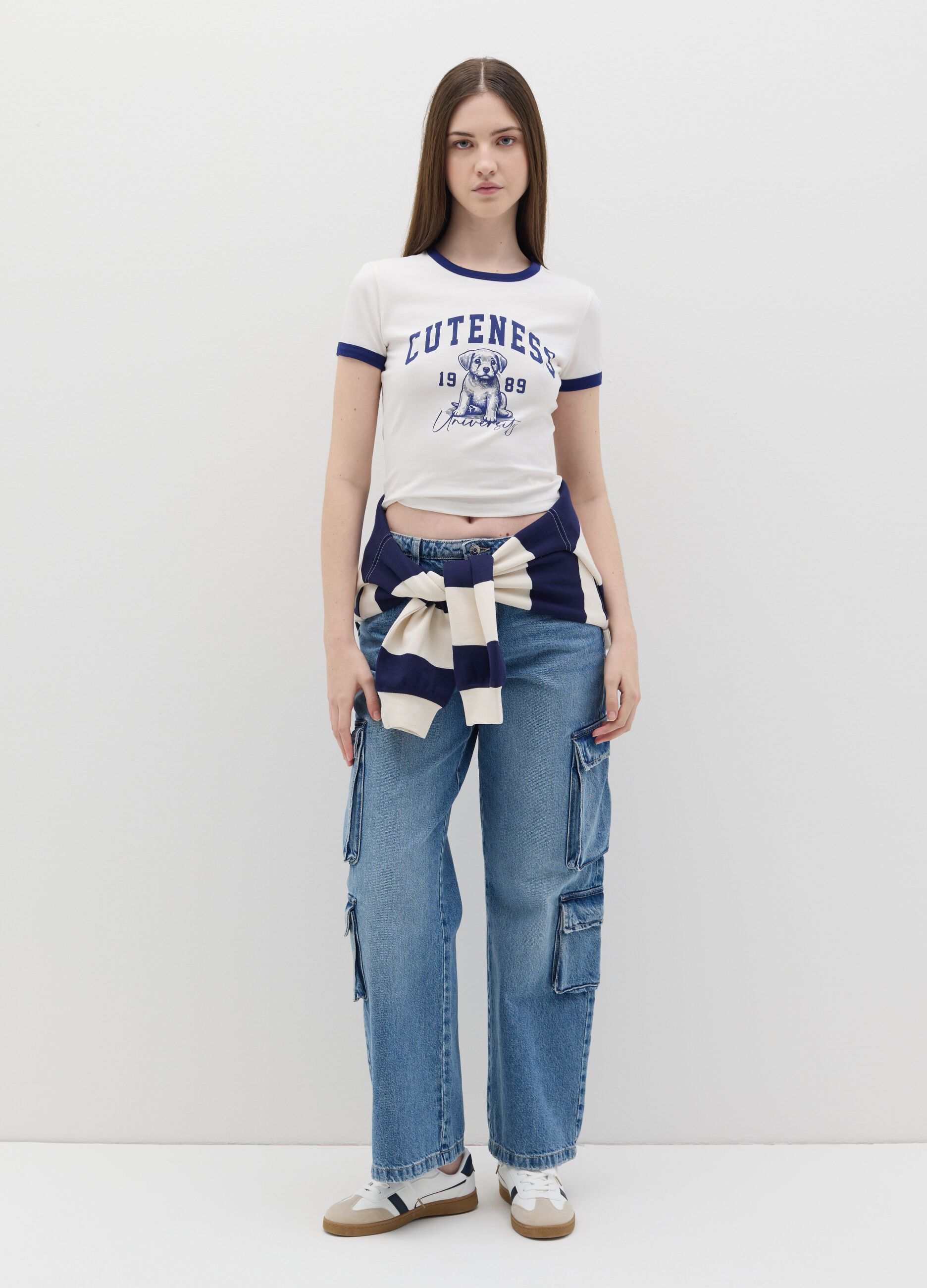 T-shirt with contrasting edging and print