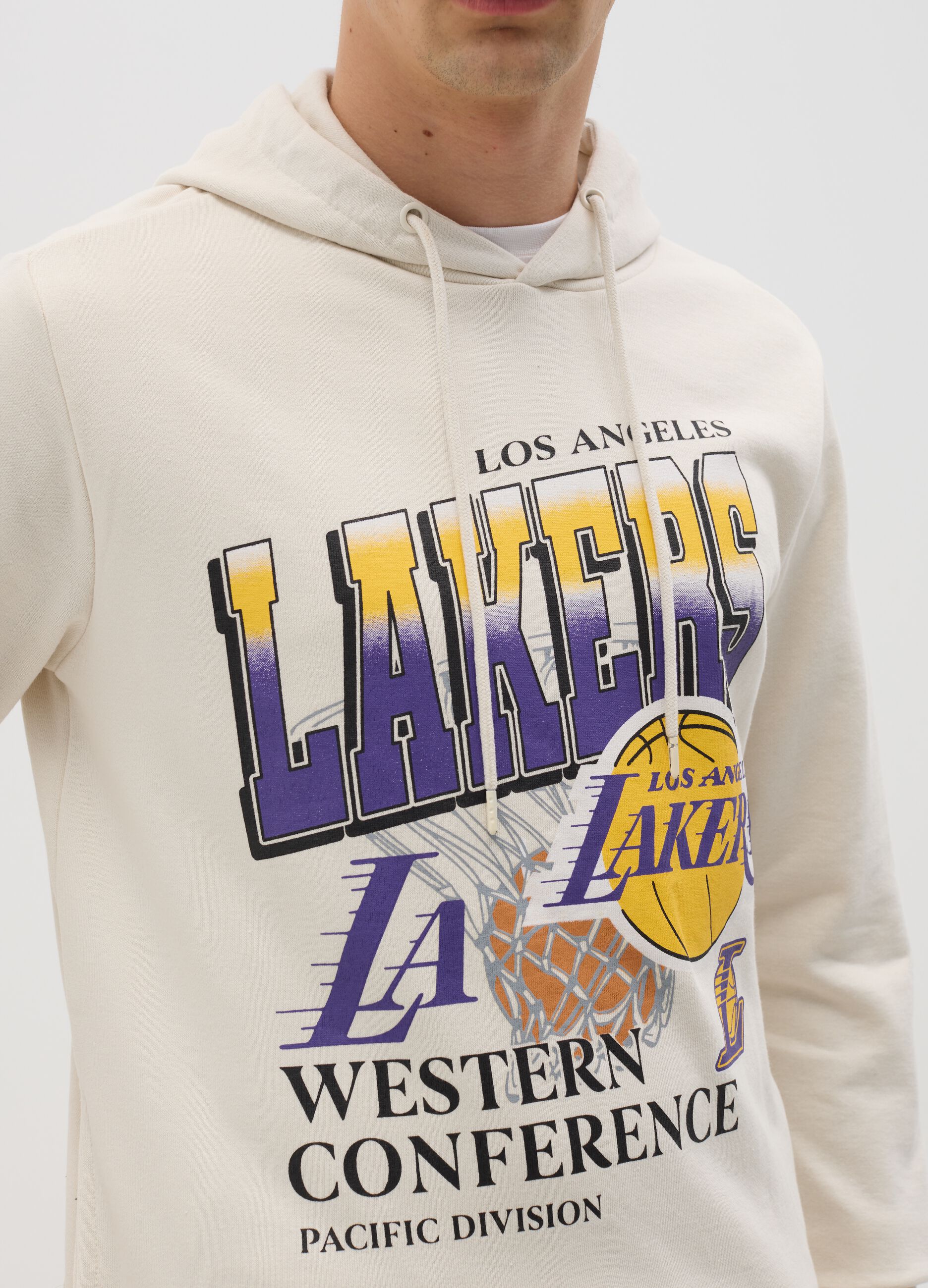 White NBA Los Angeles Lakers sweatshirt with hood