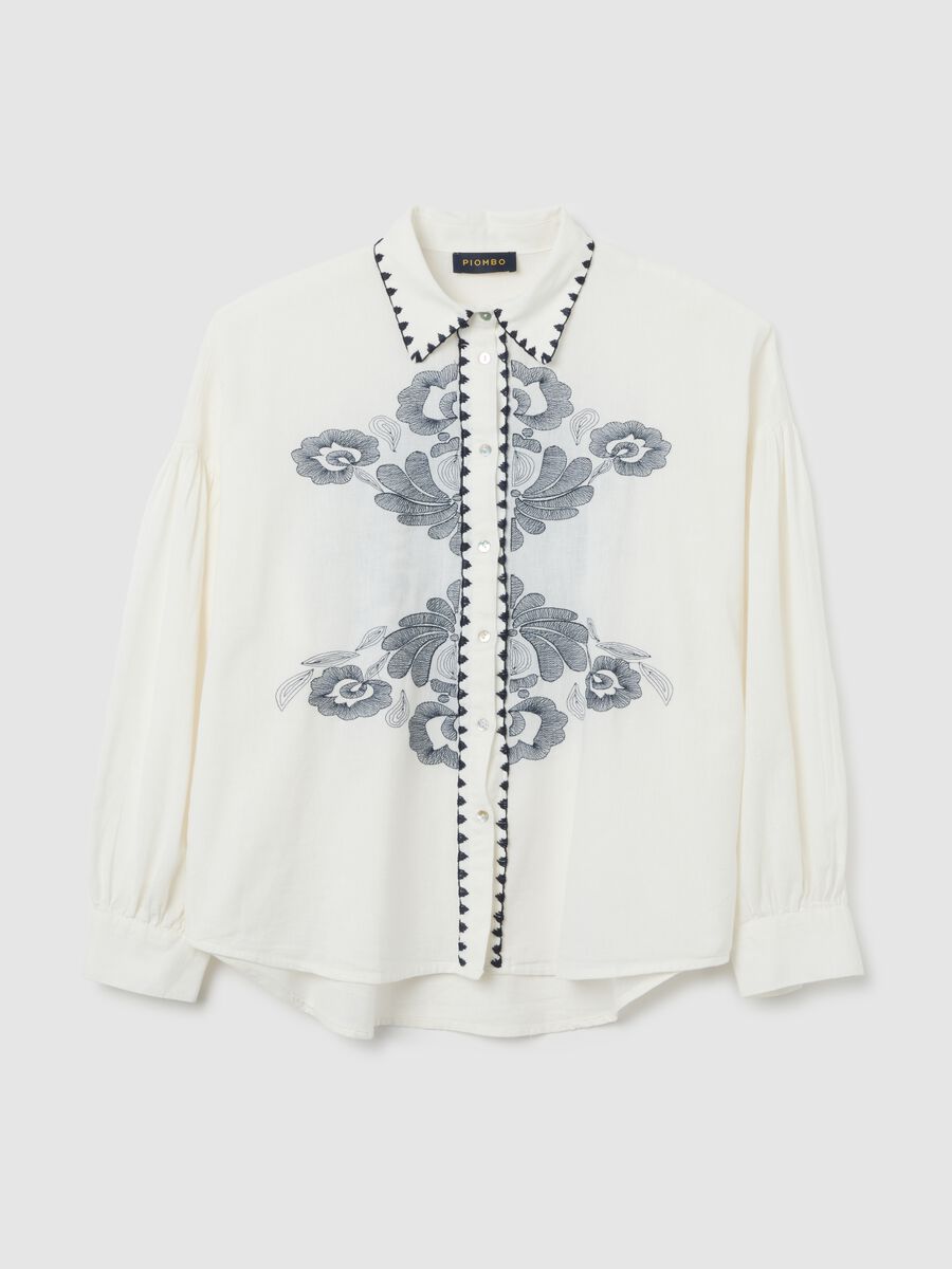 White oversized cotton and linen shirt with embroidery_0