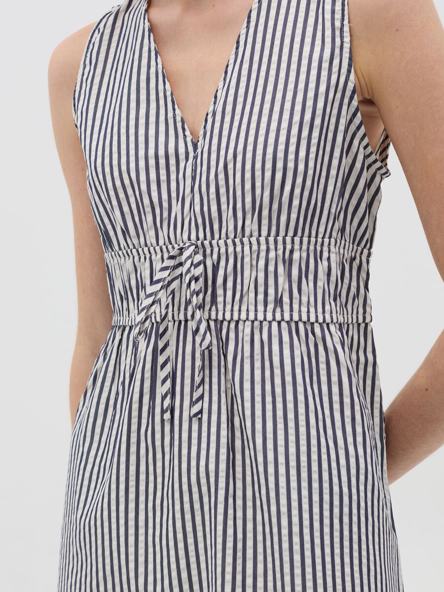 Striped midi dress with V neck_2