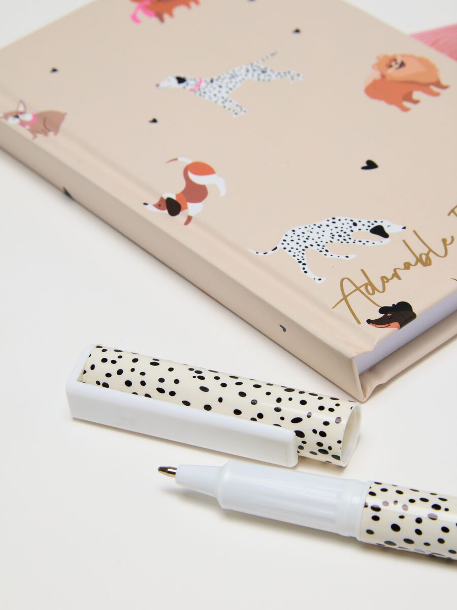 Beige notebook and pen set with animal print_2