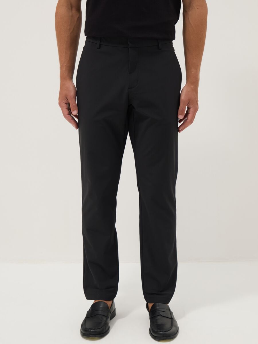 Pantaloni chino neri regular fit_1