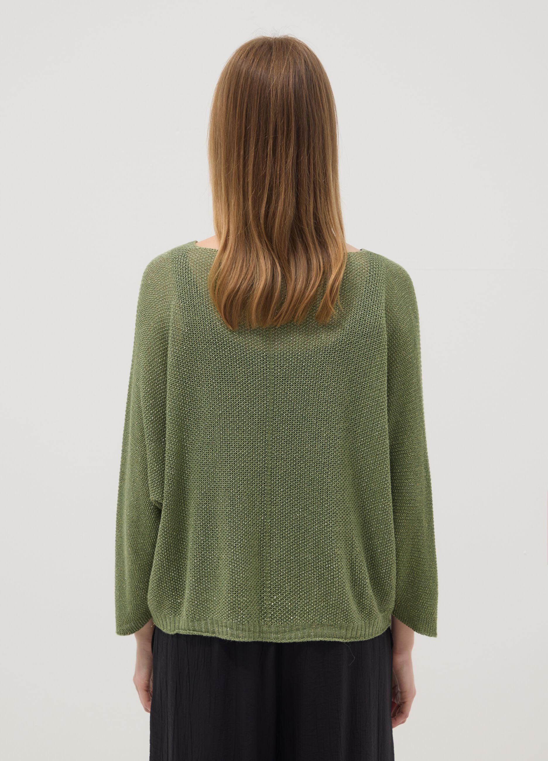 Green V-neck top in viscose and linen blend