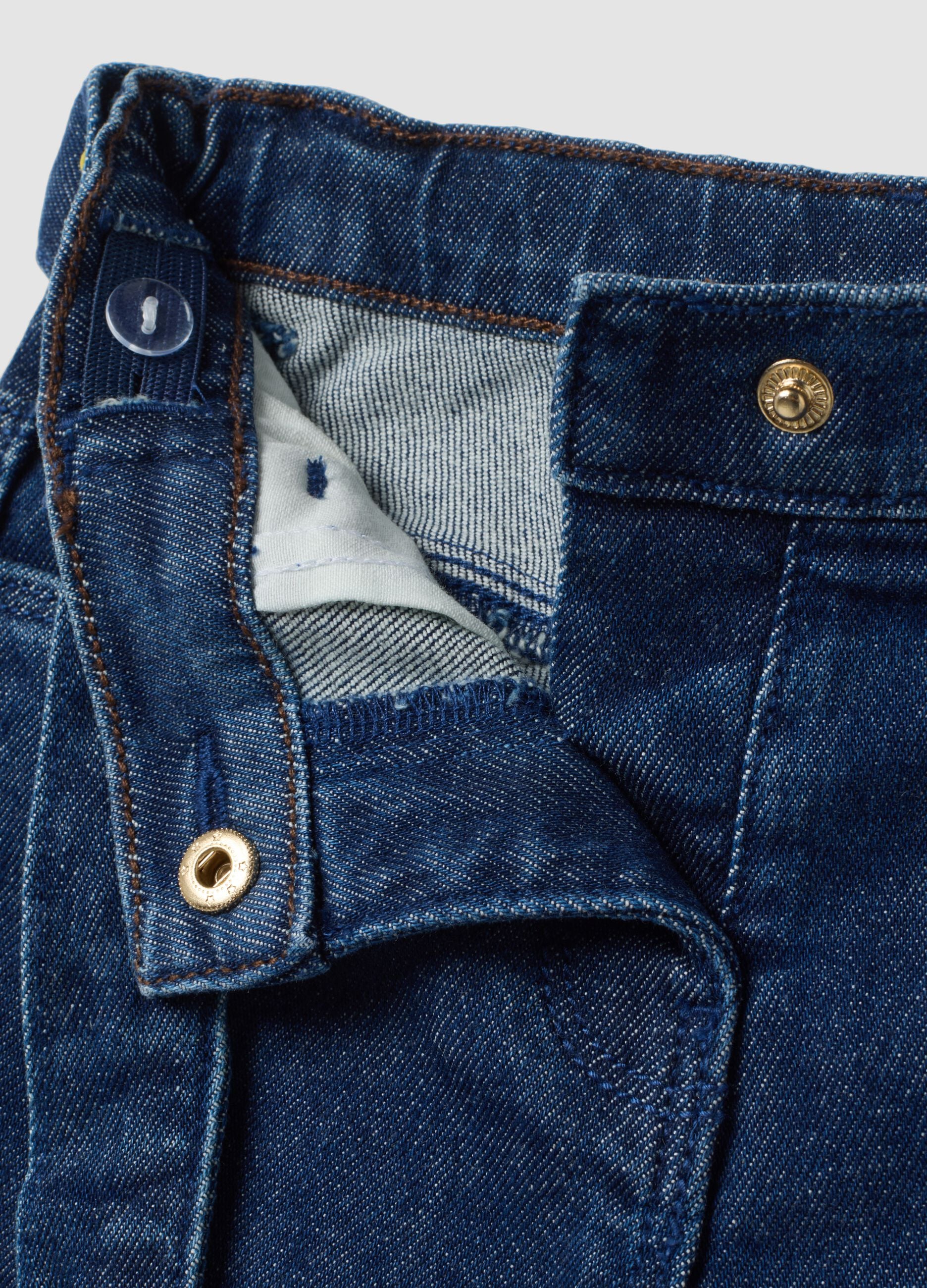 Jeans blu in cotone elasticizzato wide leg con cintura