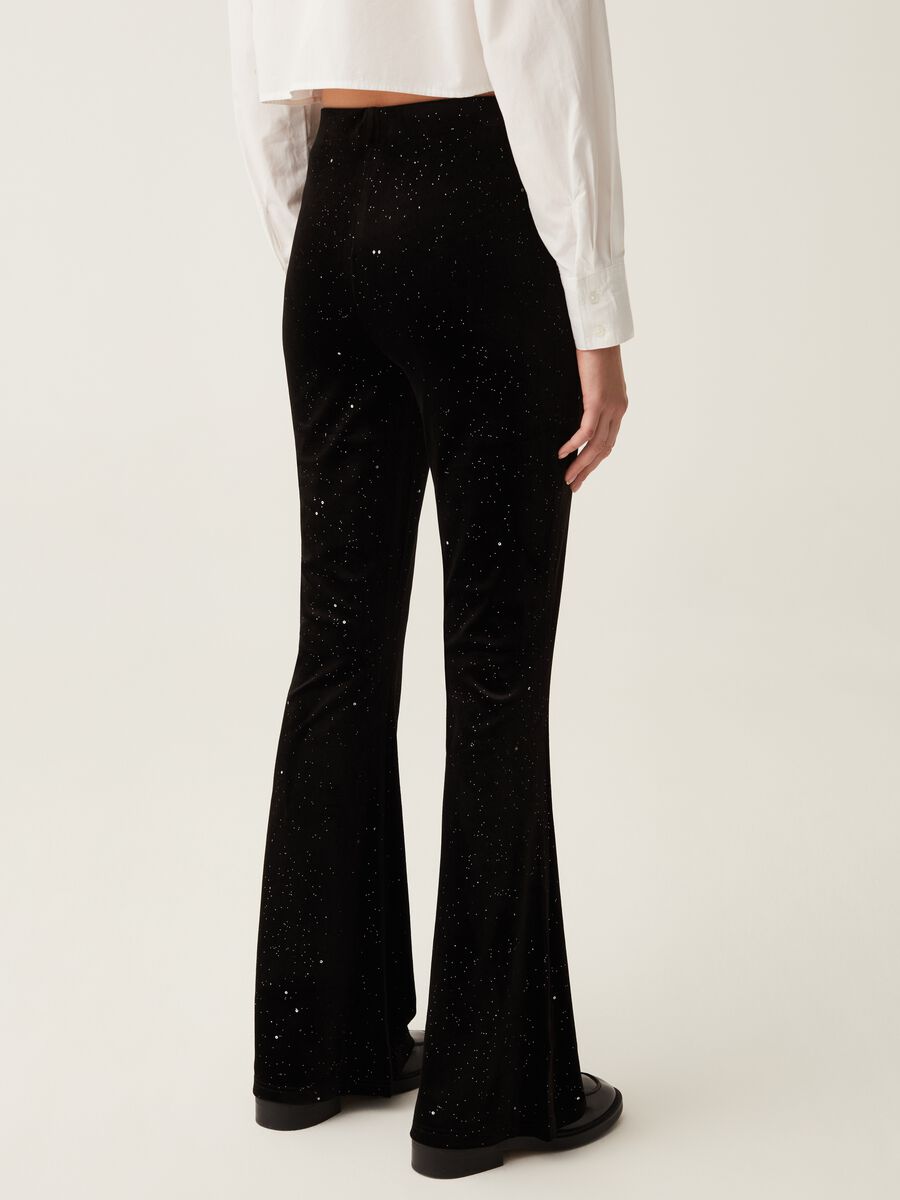 Pantaloni flare fit in velluto con paillettes_2