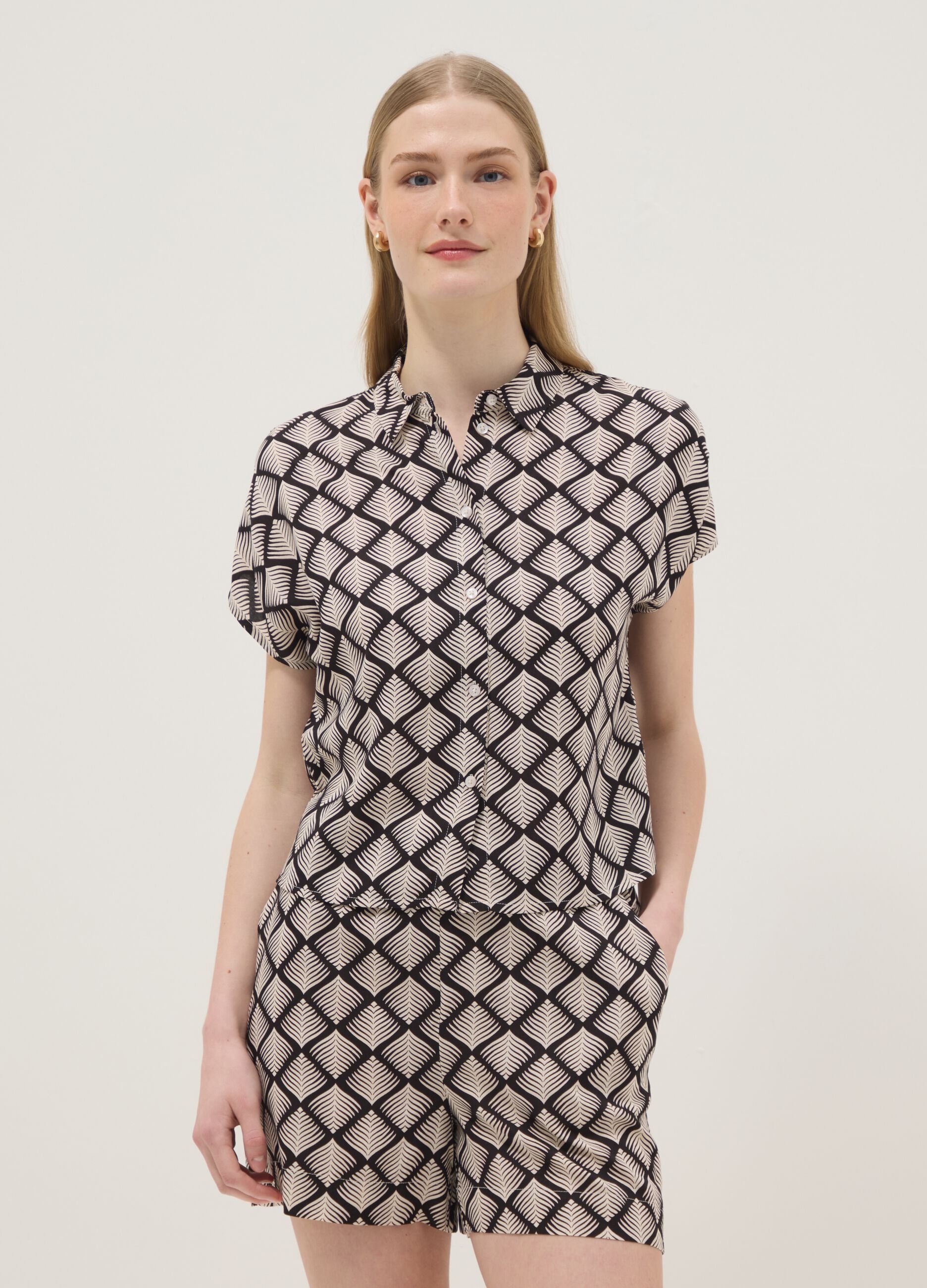 Pure viscose multicolour printed shirt, regular fit