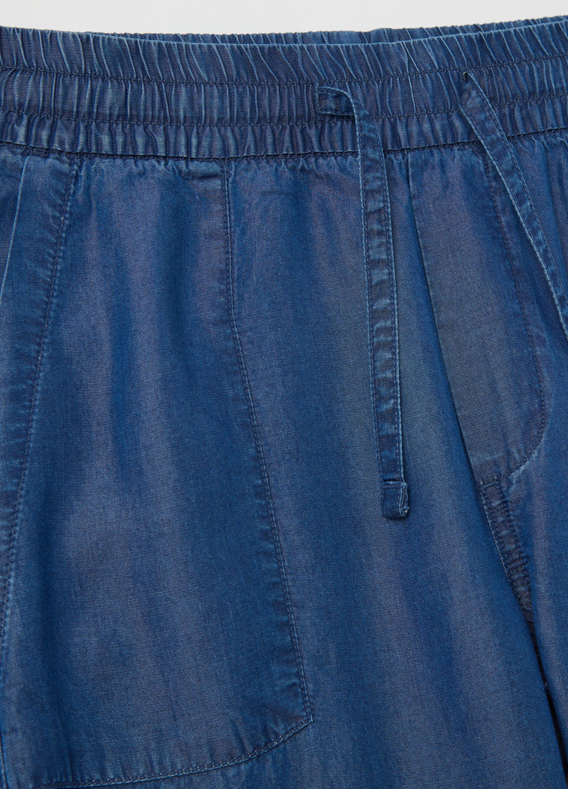 Blue relaxed-fit trousers in Lyocell