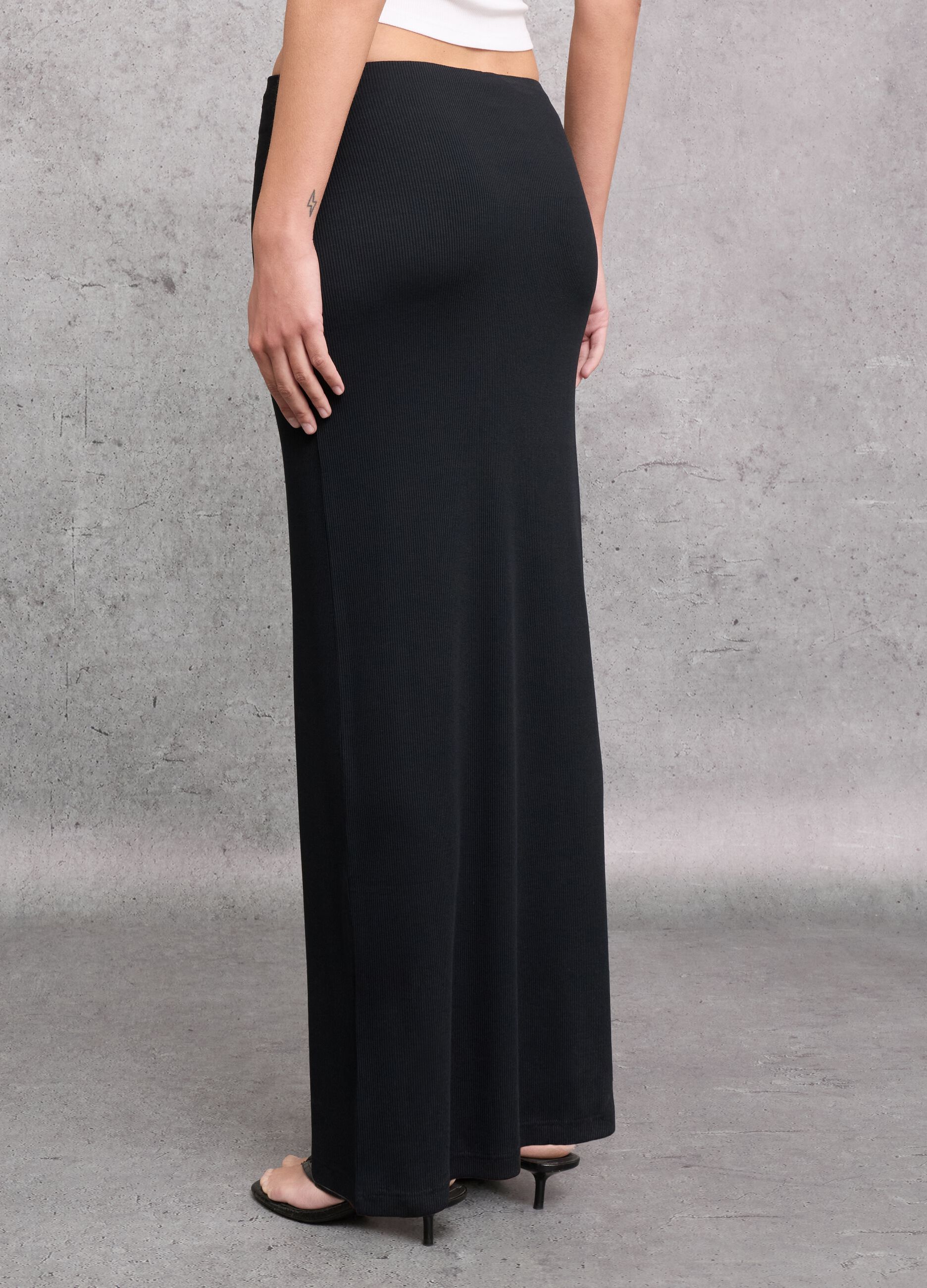 Ribbed Long Skirt Black