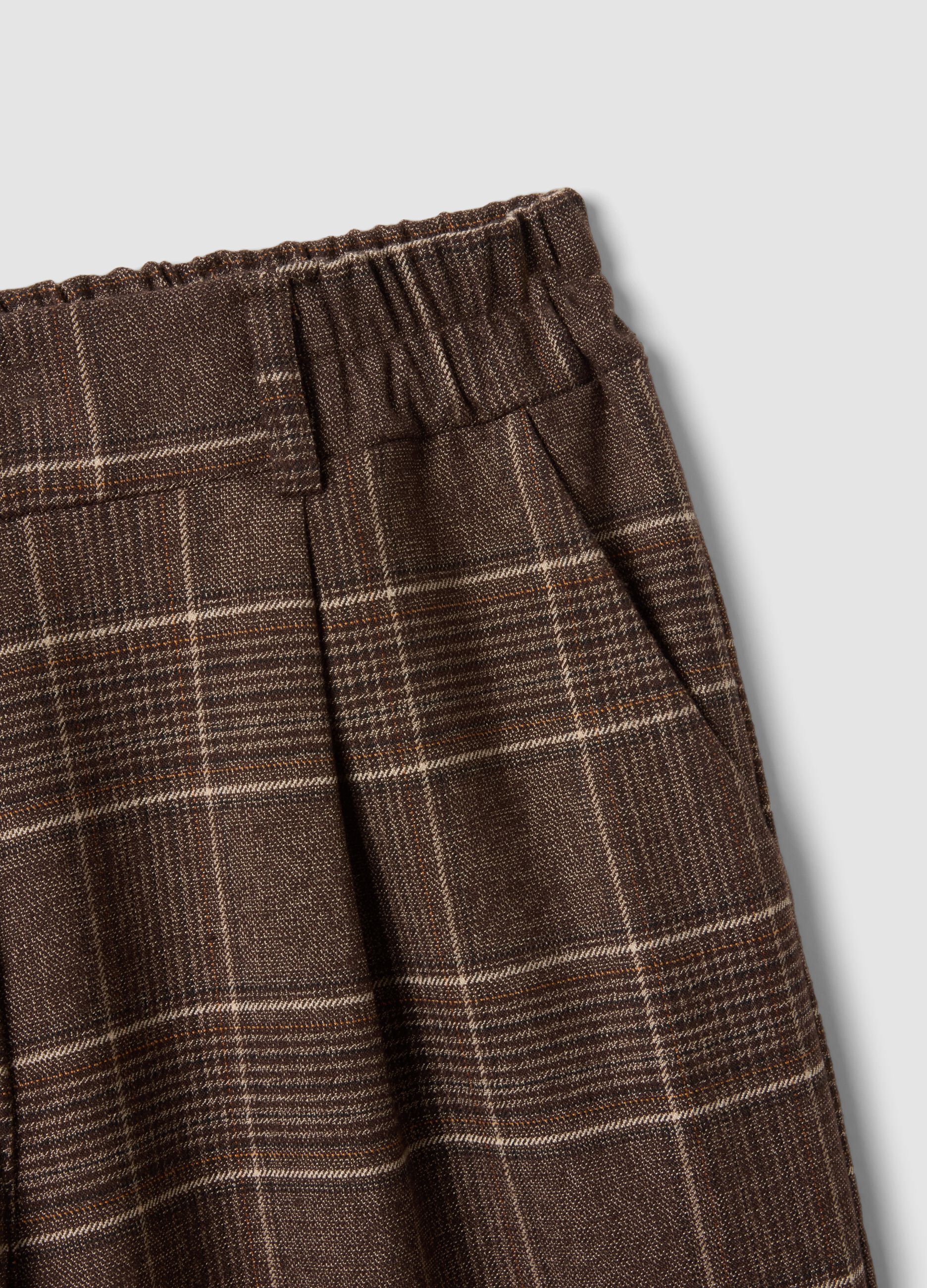 Pantaloni marroni a quadri in misto viscosa elasticizzata regular fit