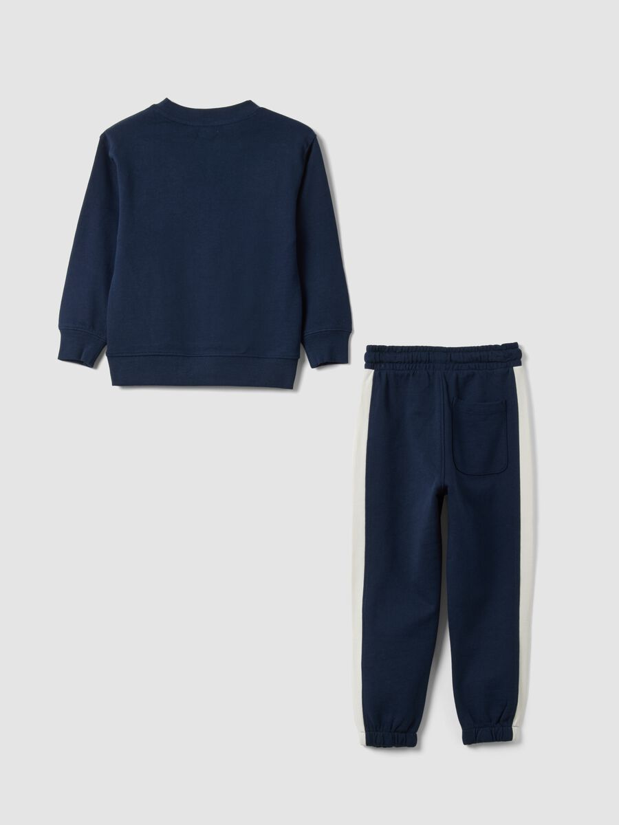 Blue pure cotton tracksuit with sweatshirt and varsity print for boys_1