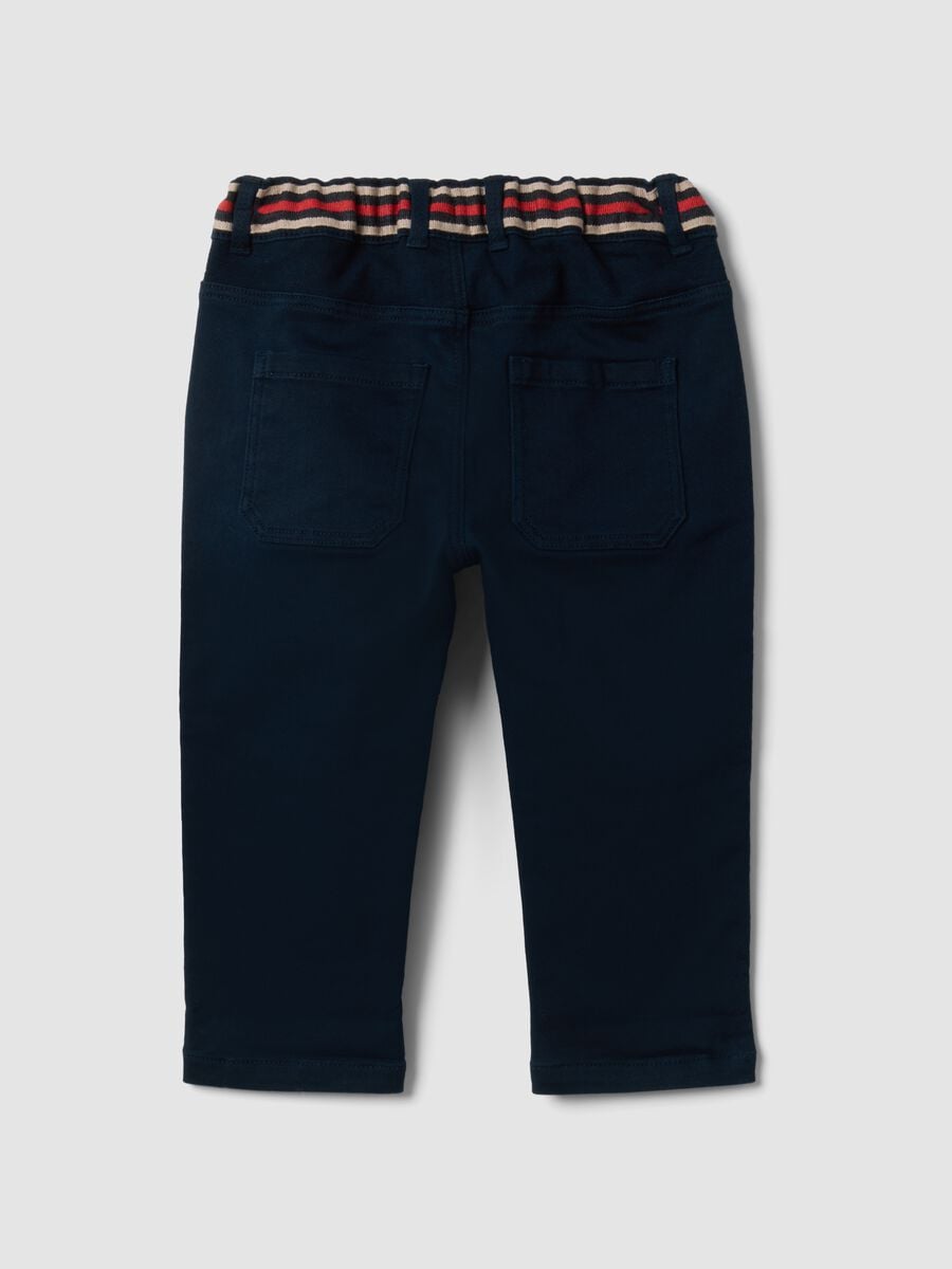 Pantaloni blu in cotone elasticizzato con vita elasticizzata per bimbo_1