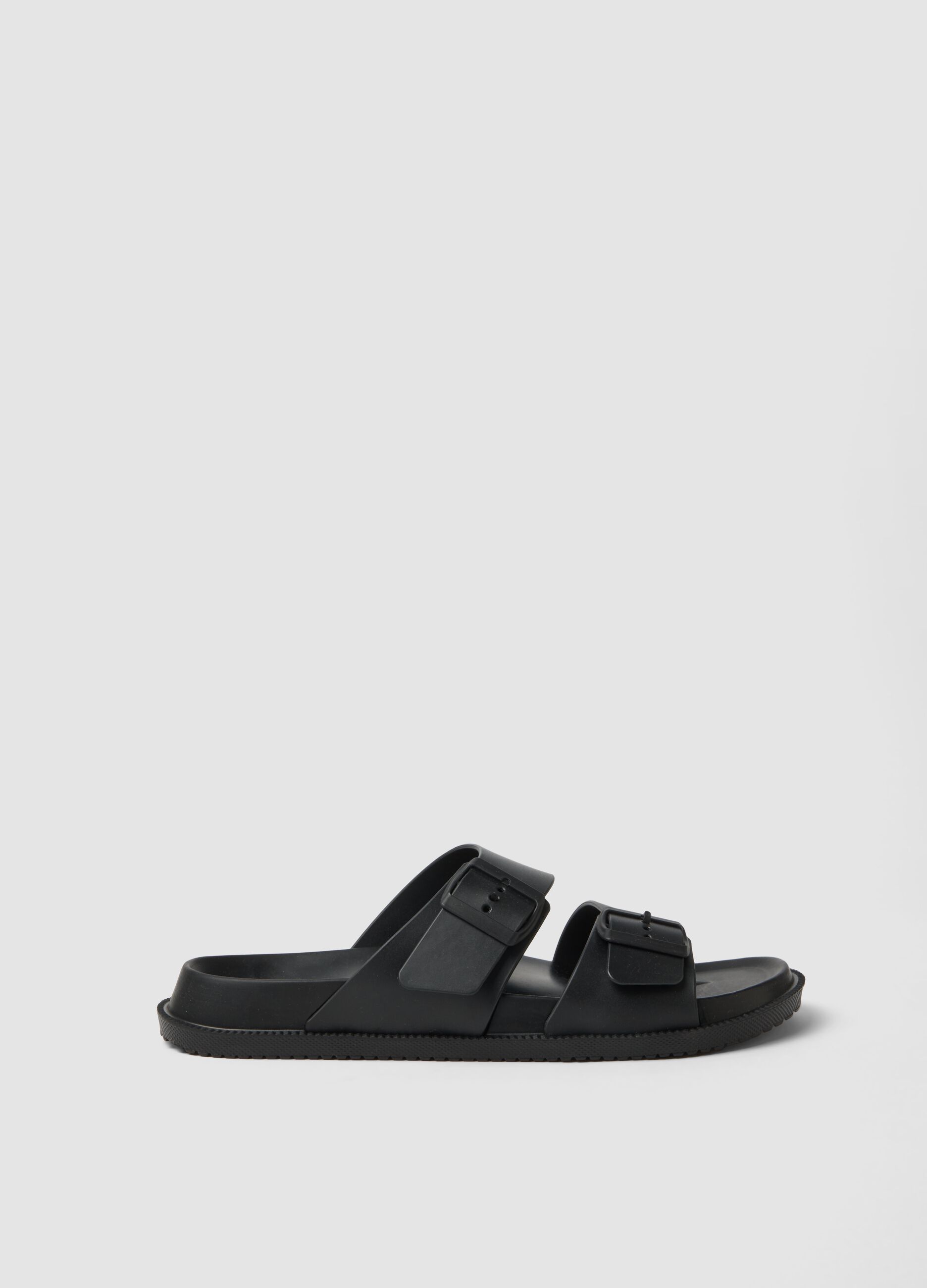 Black sandals with double strap and buckles