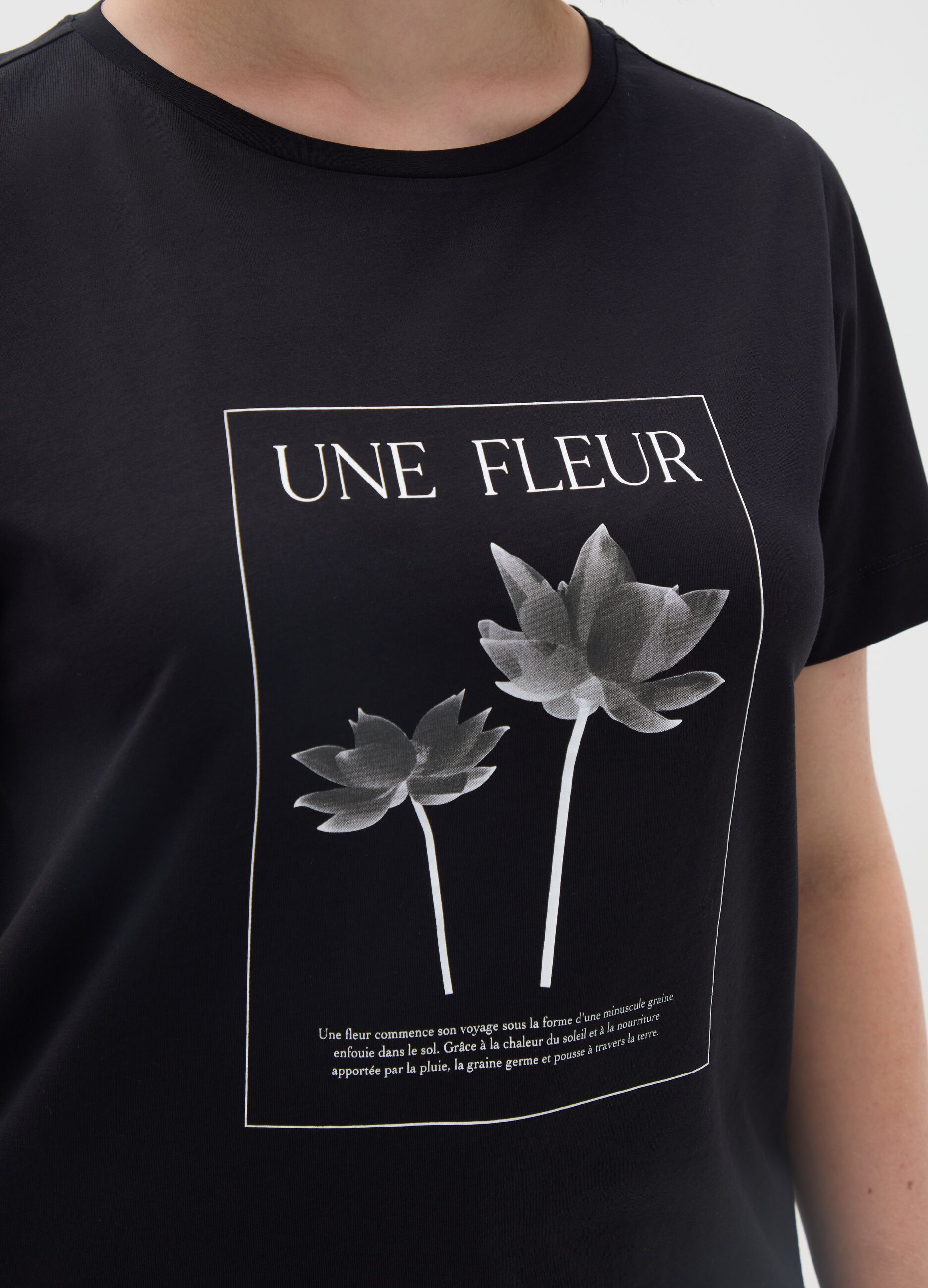 Women's black pure cotton T-shirt