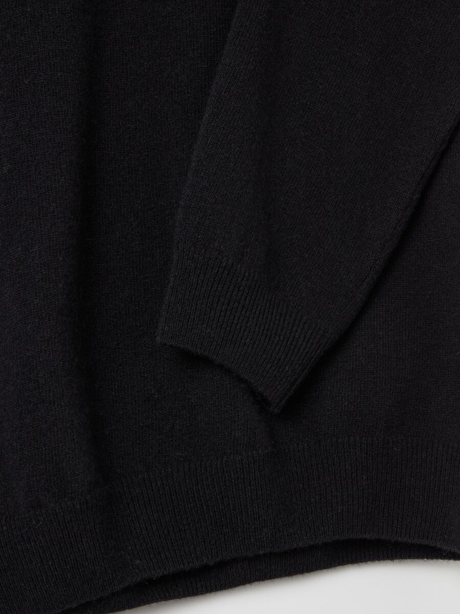 Lambswool pullover with high neck_5