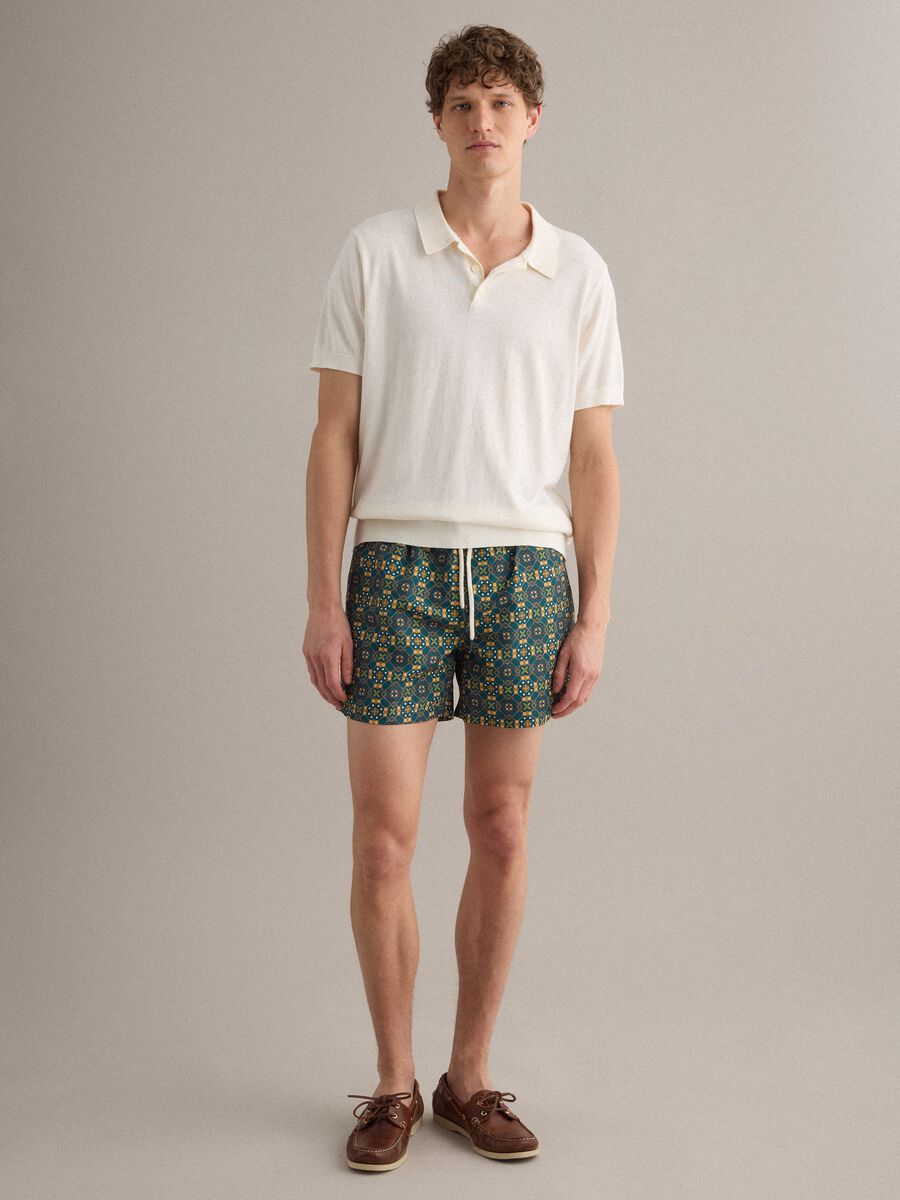 Boxer mare verde e giallo con fantasia geometrica e vita elastica_1