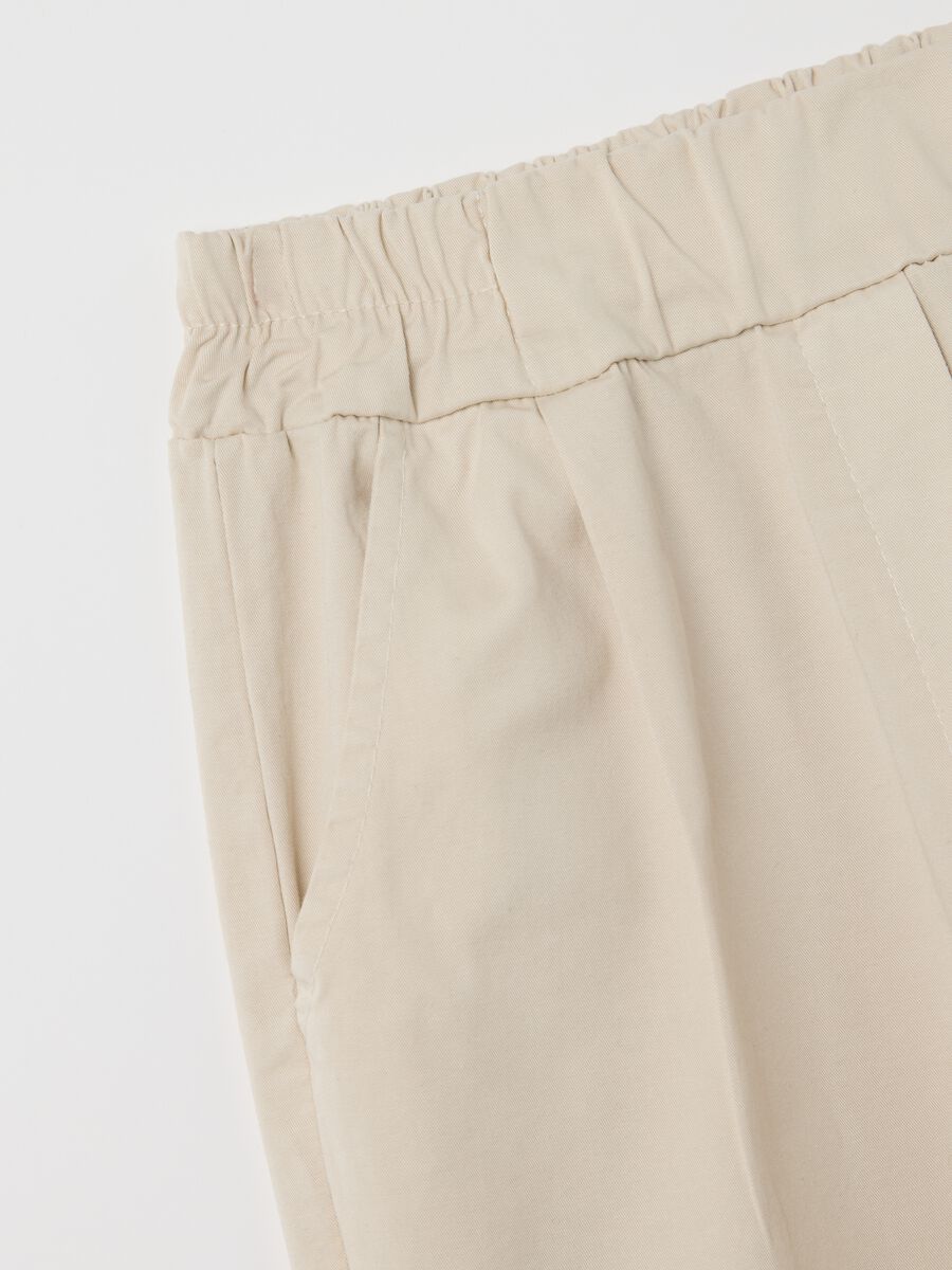Beige cropped trousers in stretch cotton_5