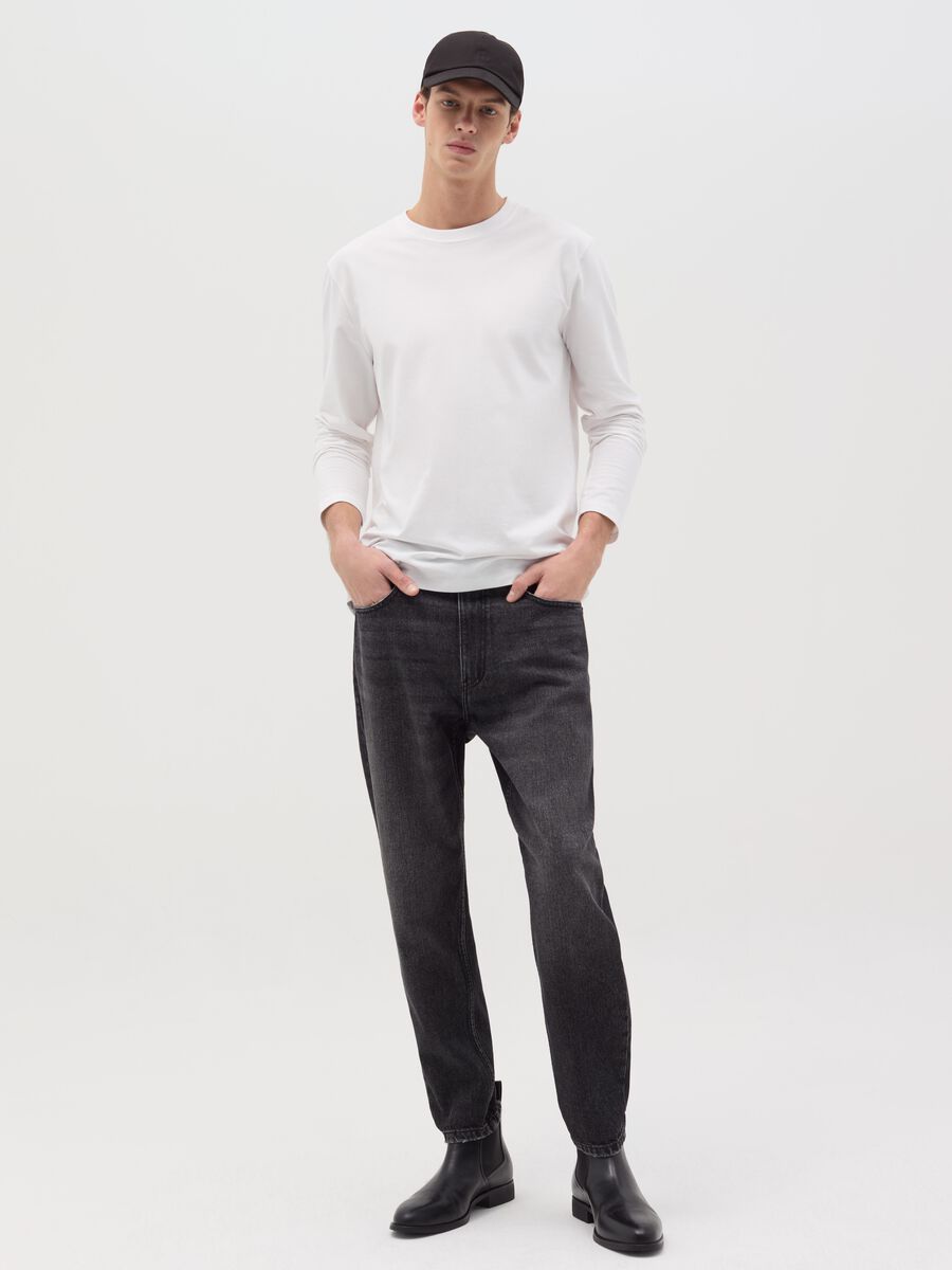 Tapered-fit regular jeans with fading_0