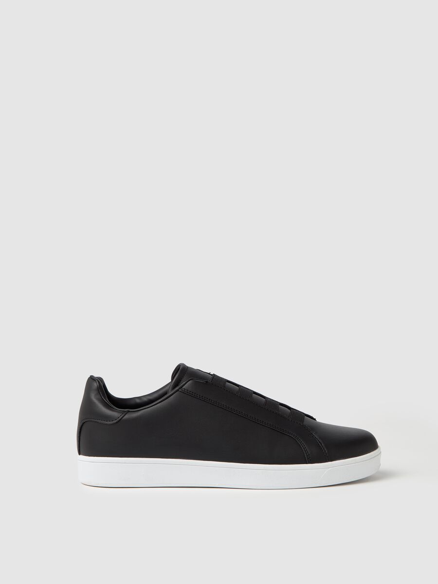 Sneakers with elastic bands_0
