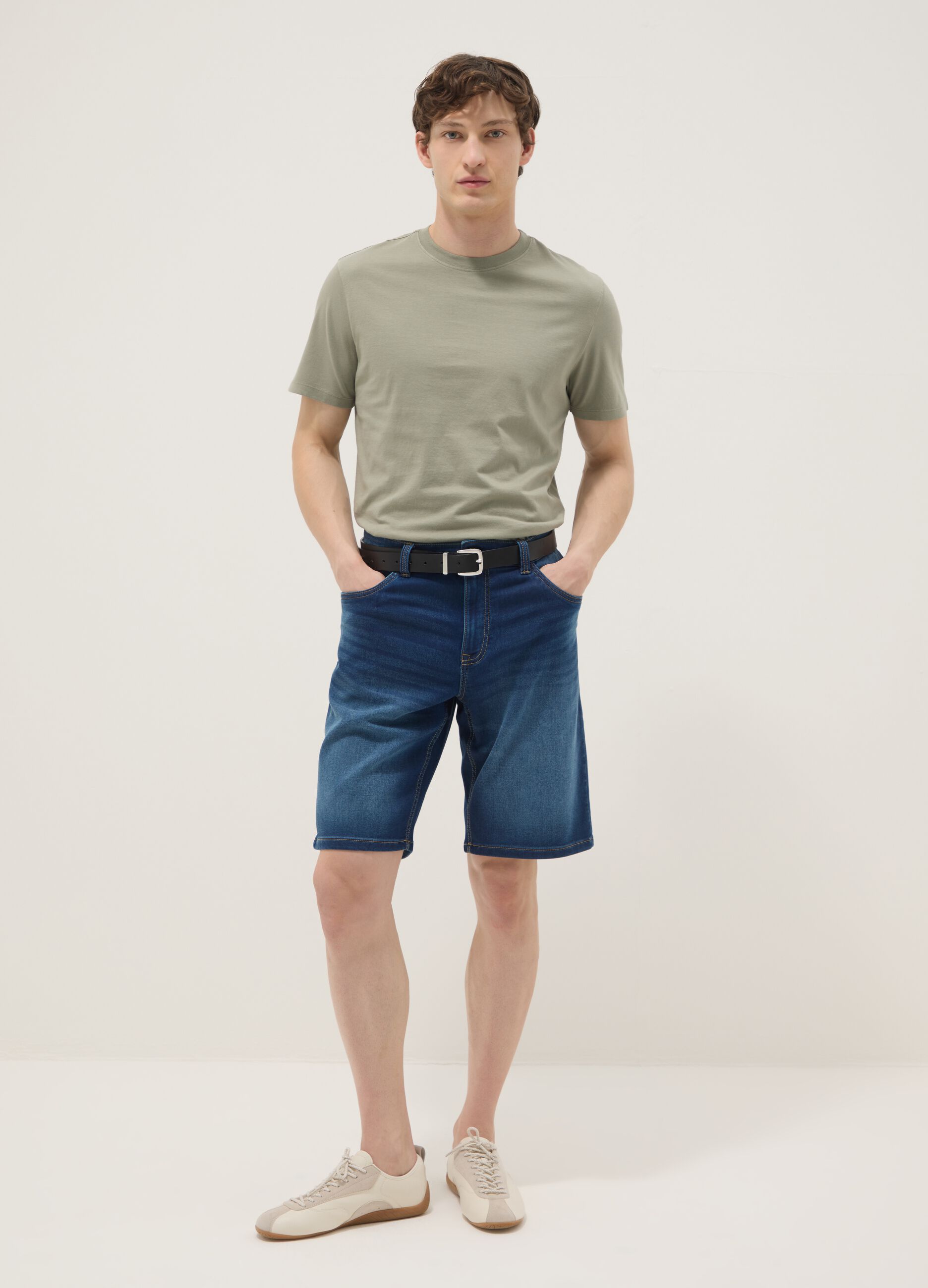Green pure cotton regular-fit short-sleeve T-shirt