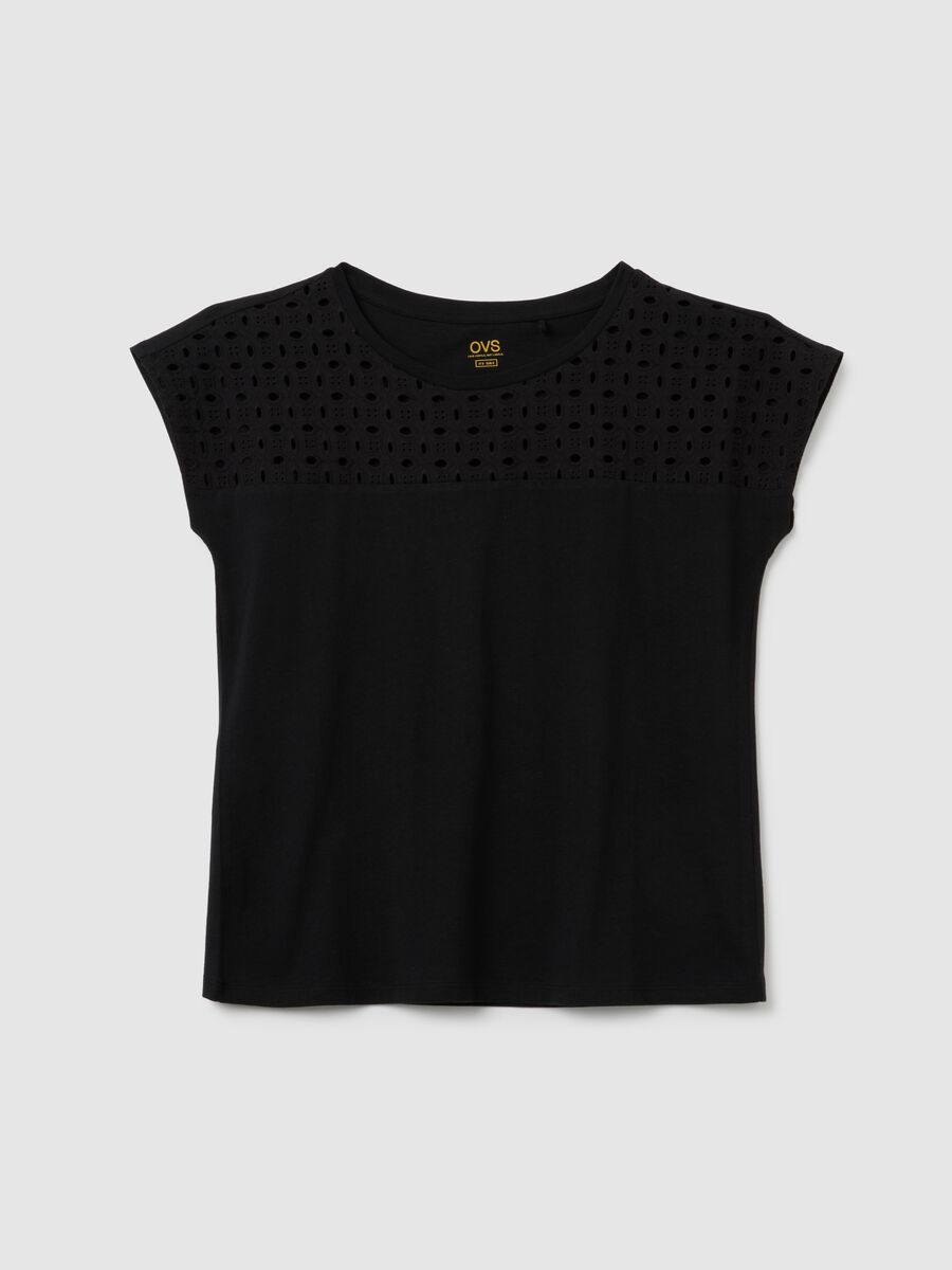 Women's black pure cotton regular fit T-shirt_4