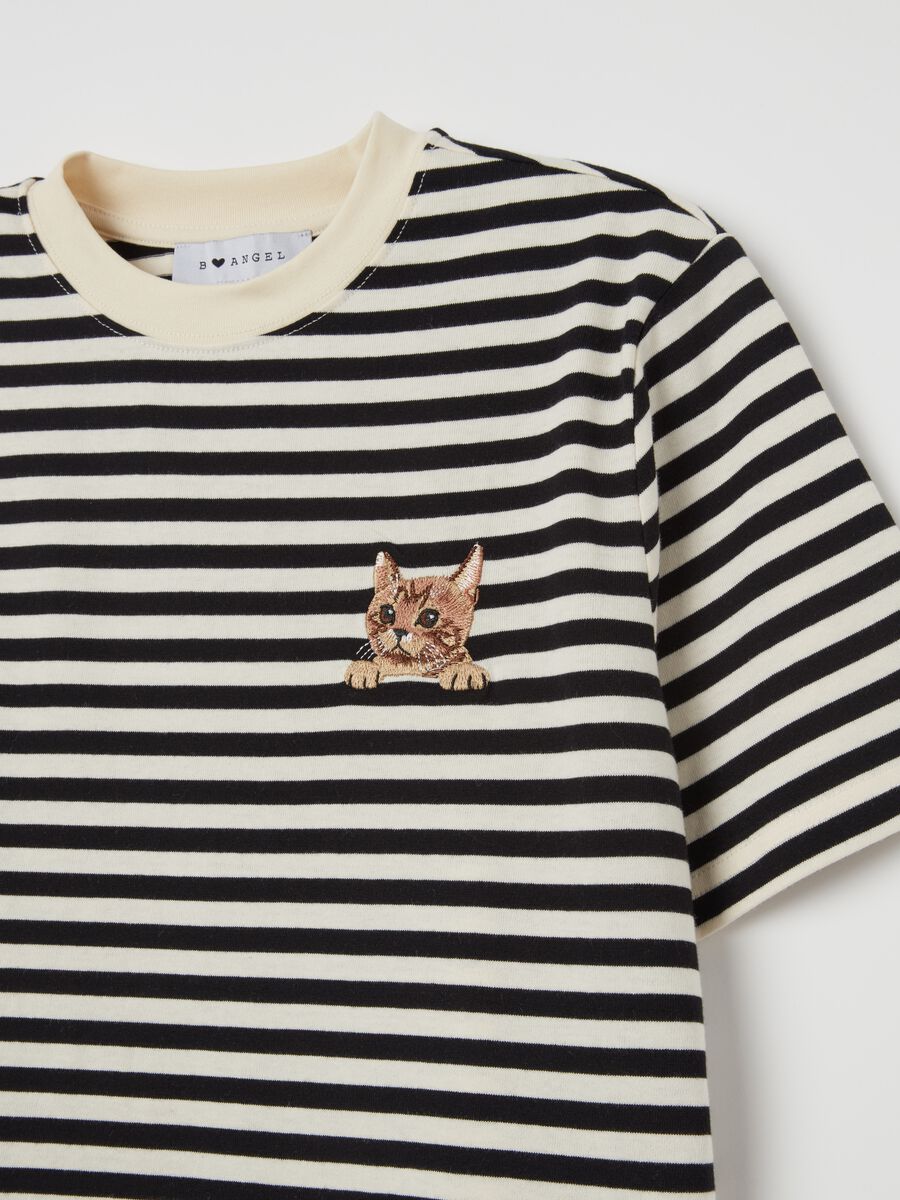 Striped T-shirt with embroidery_5