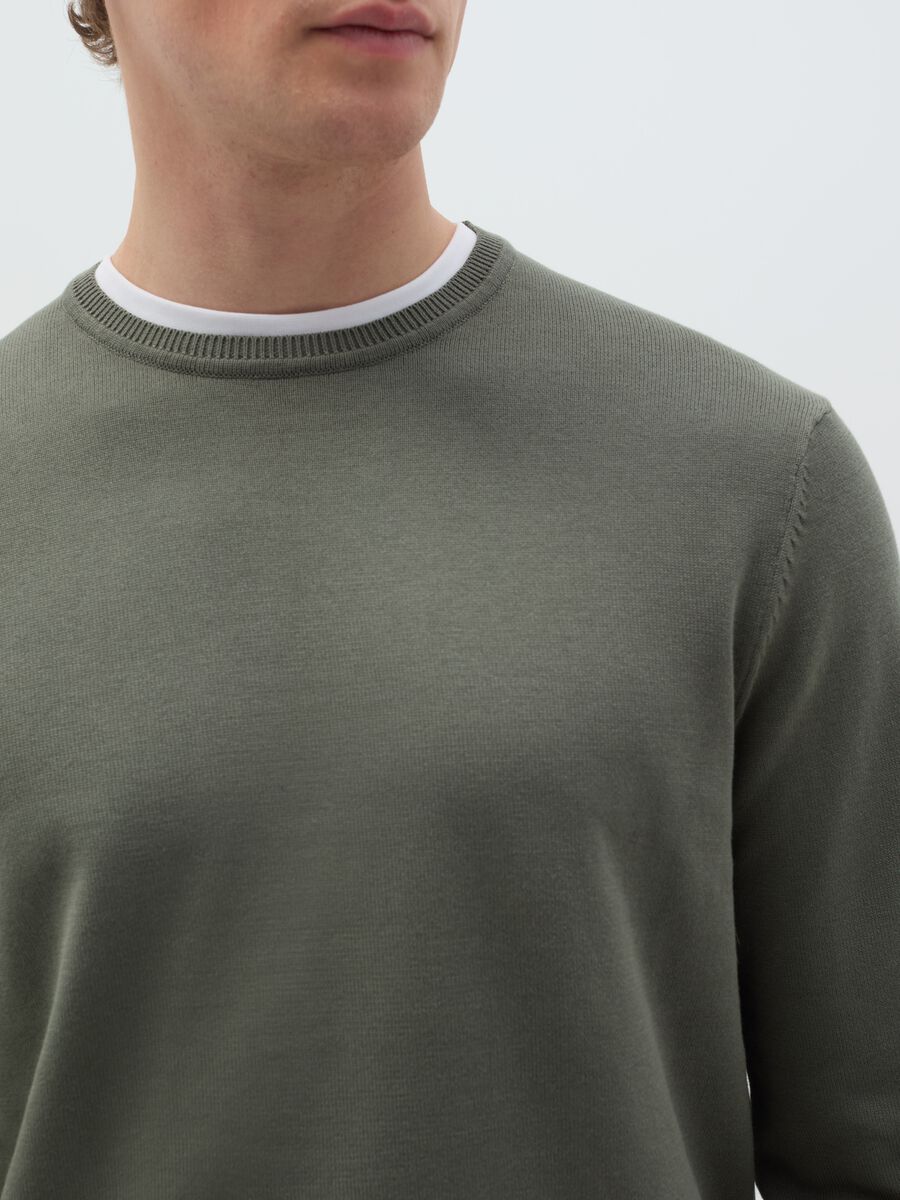 Cotton pullover with round neck_2