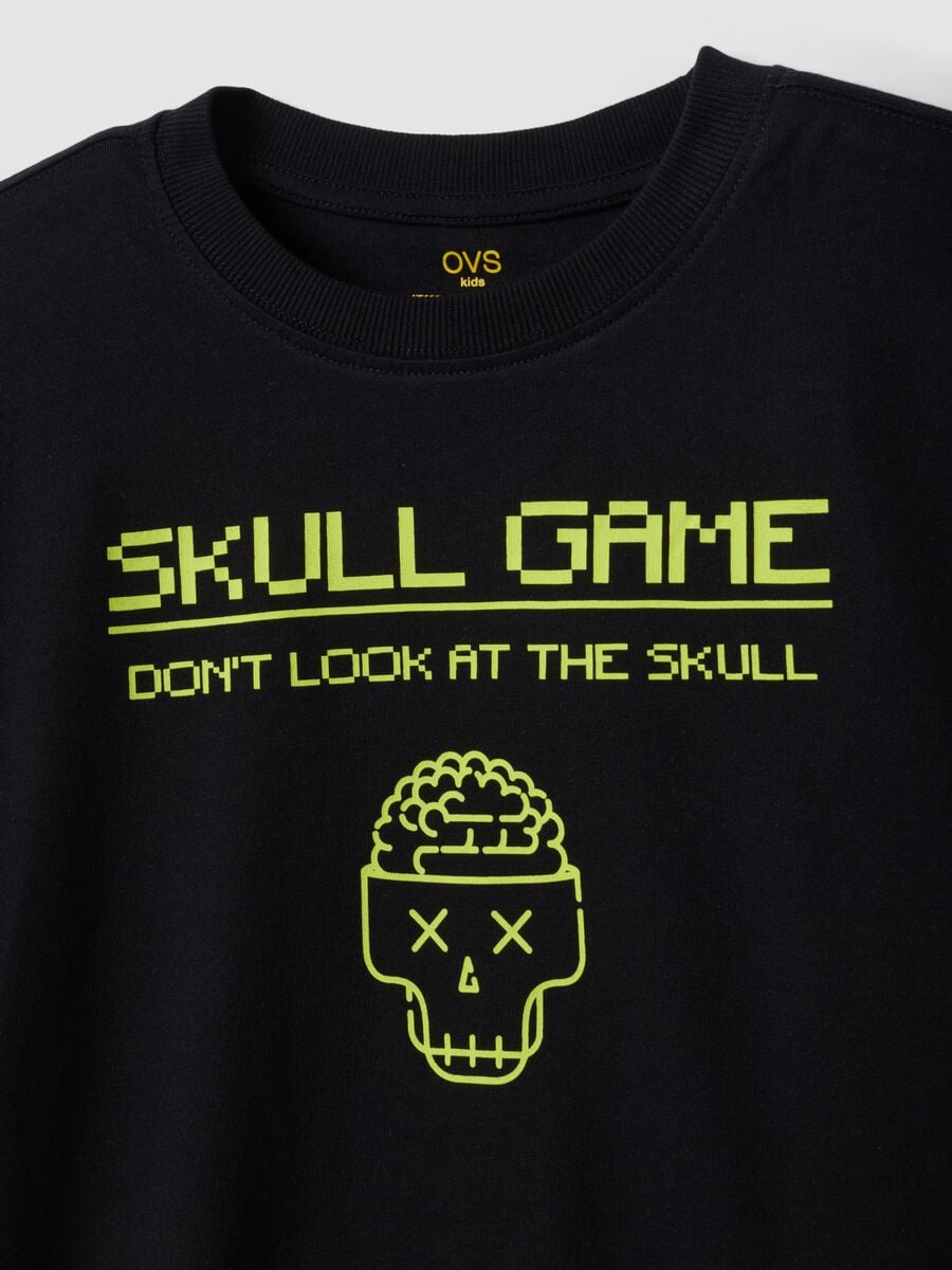 Black organic cotton crew-neck T-shirt with skull print for boys_1