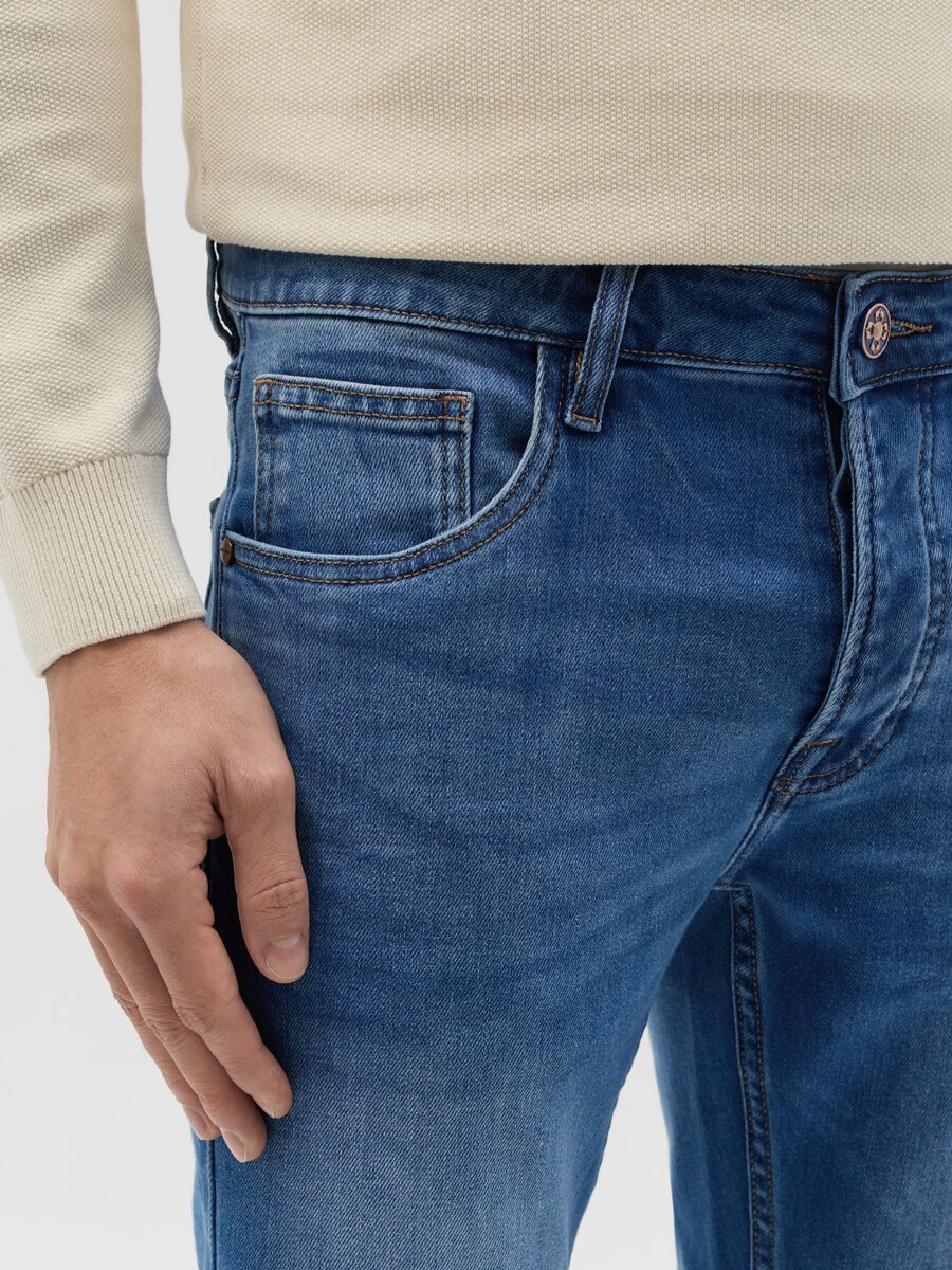 Skinny-fit jeans with five pockets_2