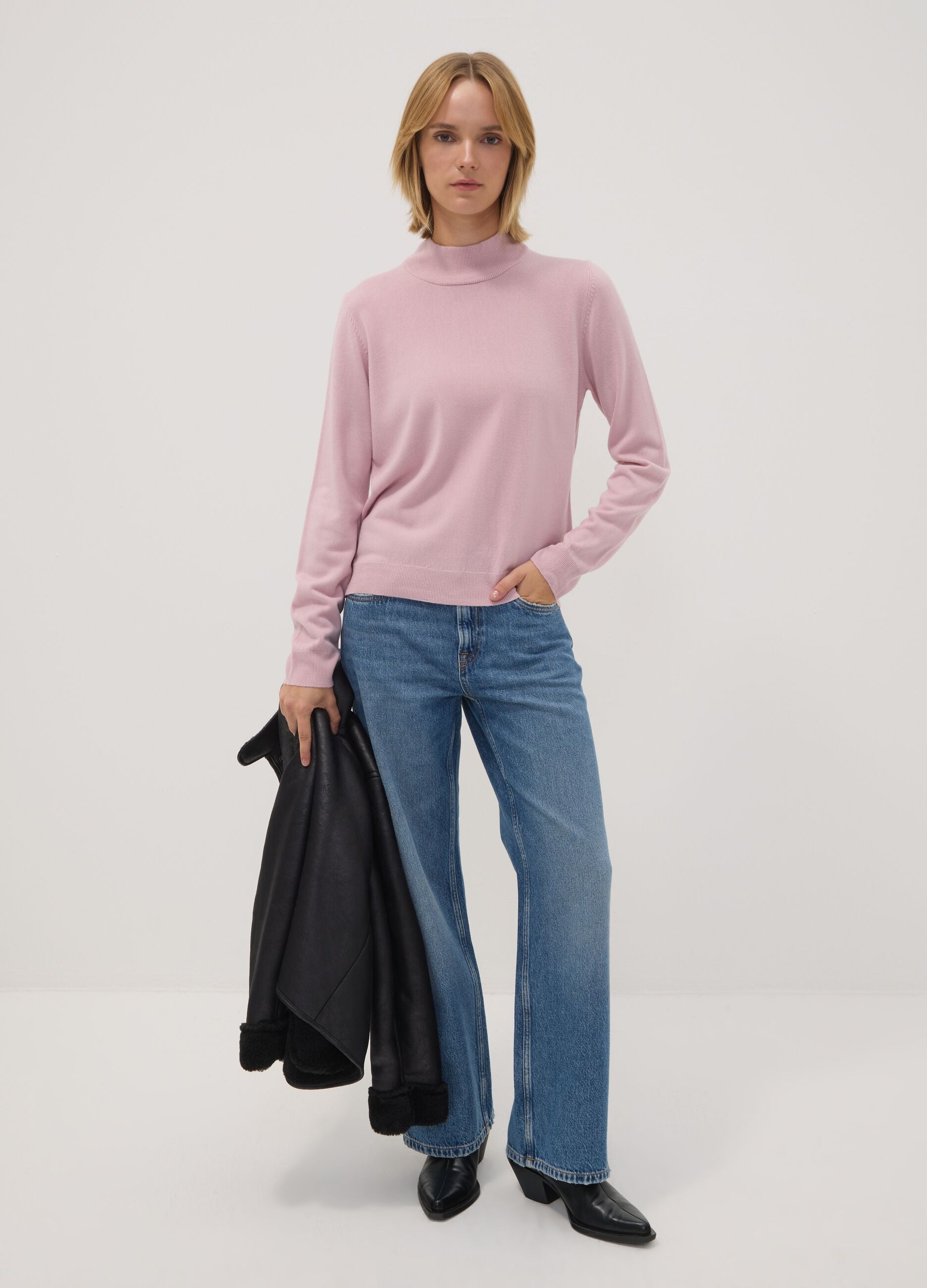 Pink long-sleeved top with high neck, regular fit