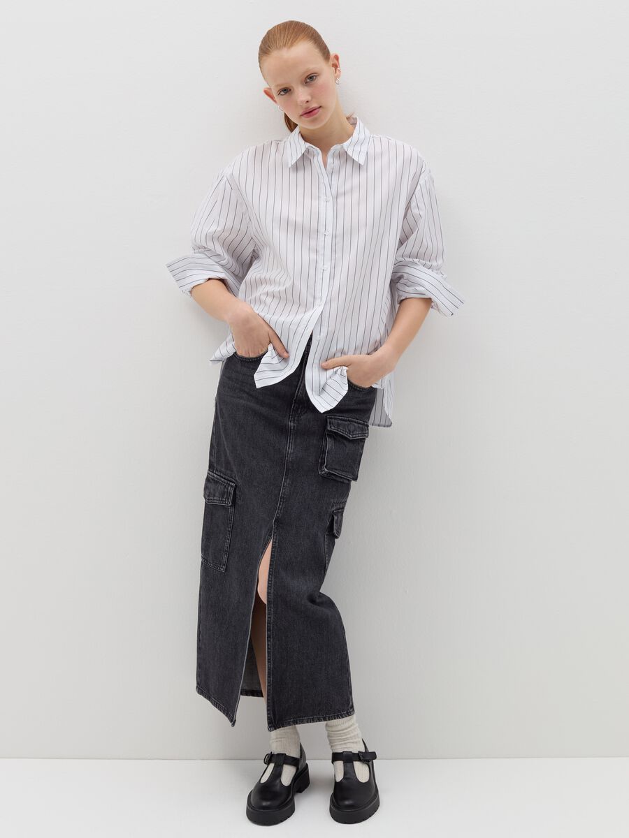 Oversize shirt in poplin with thin stripes_1