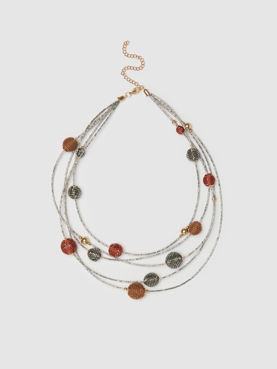 Multi-strand necklace with coloured spheres_0