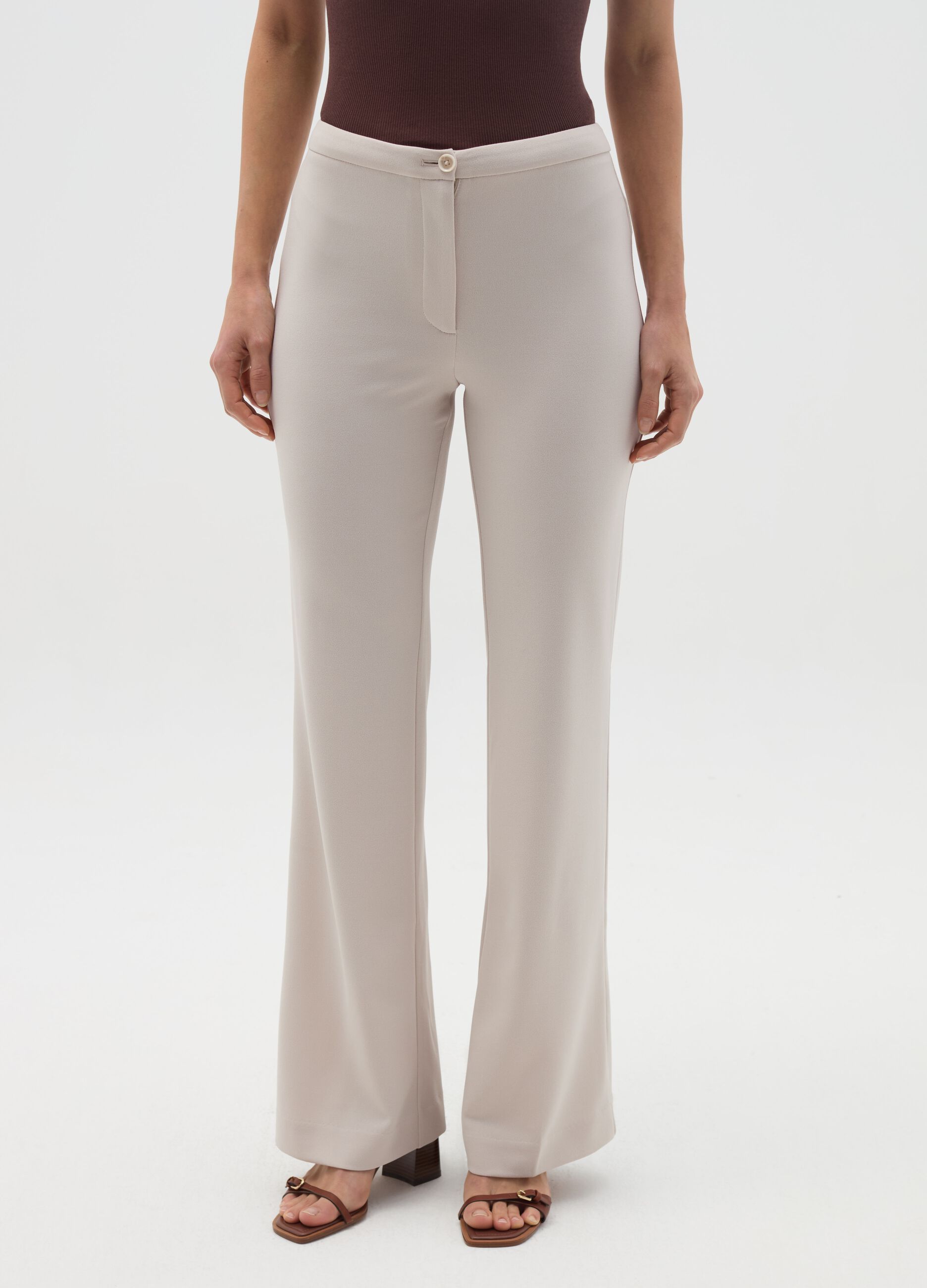 Solid colour flare-fit trousers