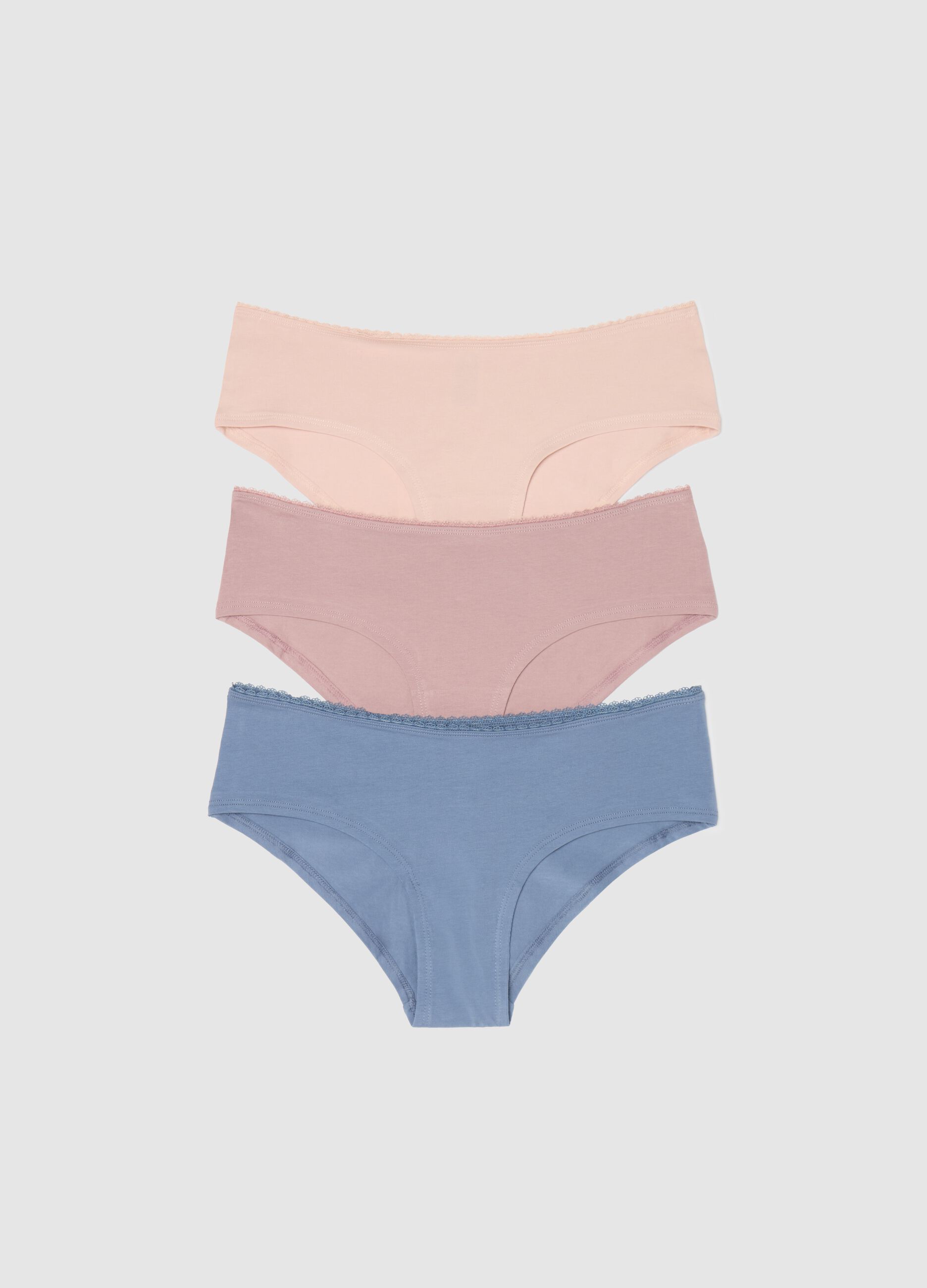 Three-pack French knickers with lace