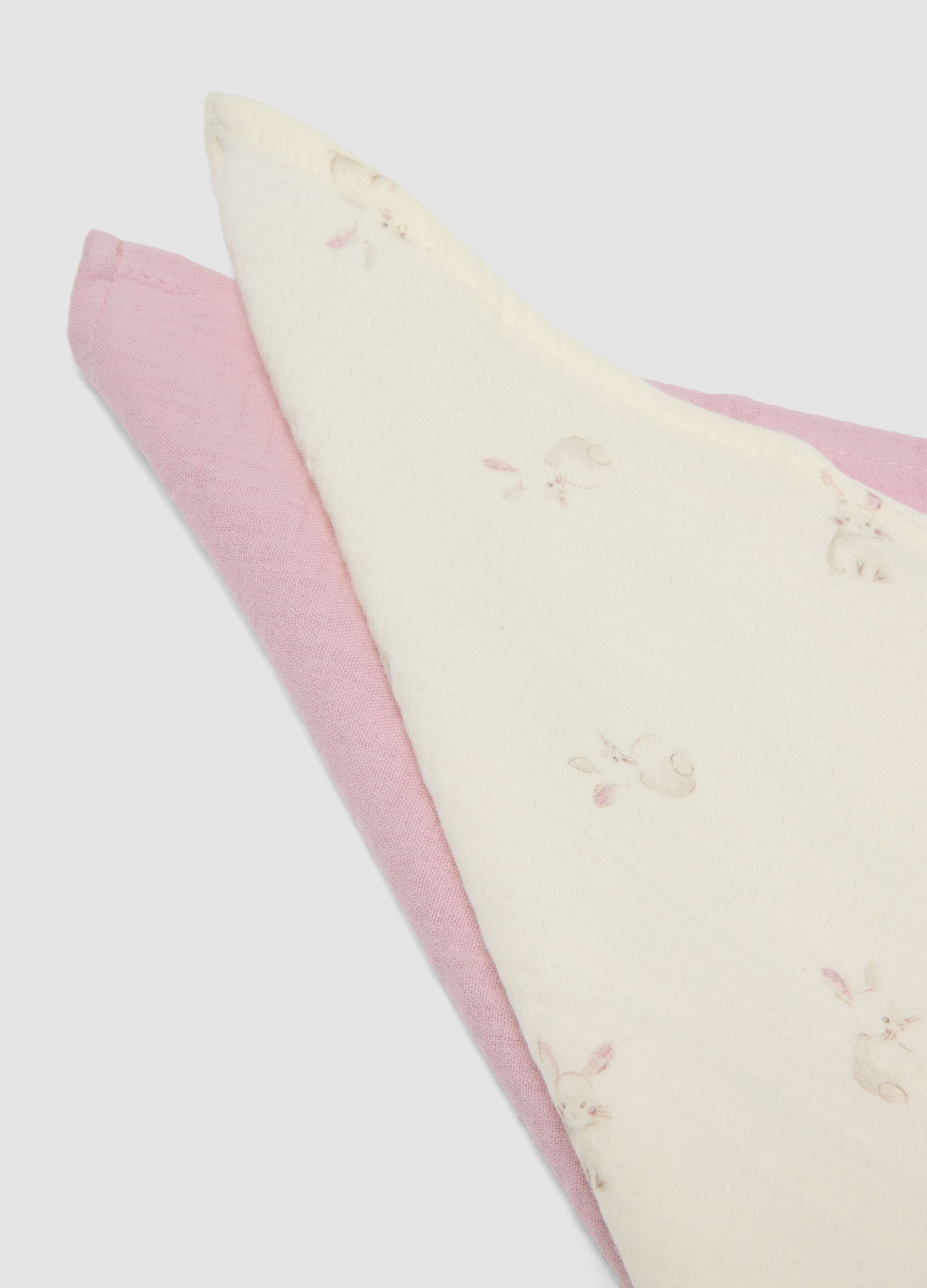 2-pack of pink and white pure cotton muslin squares for baby girls