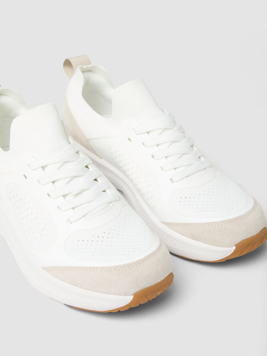Sneakers sportive bianche e beige_1