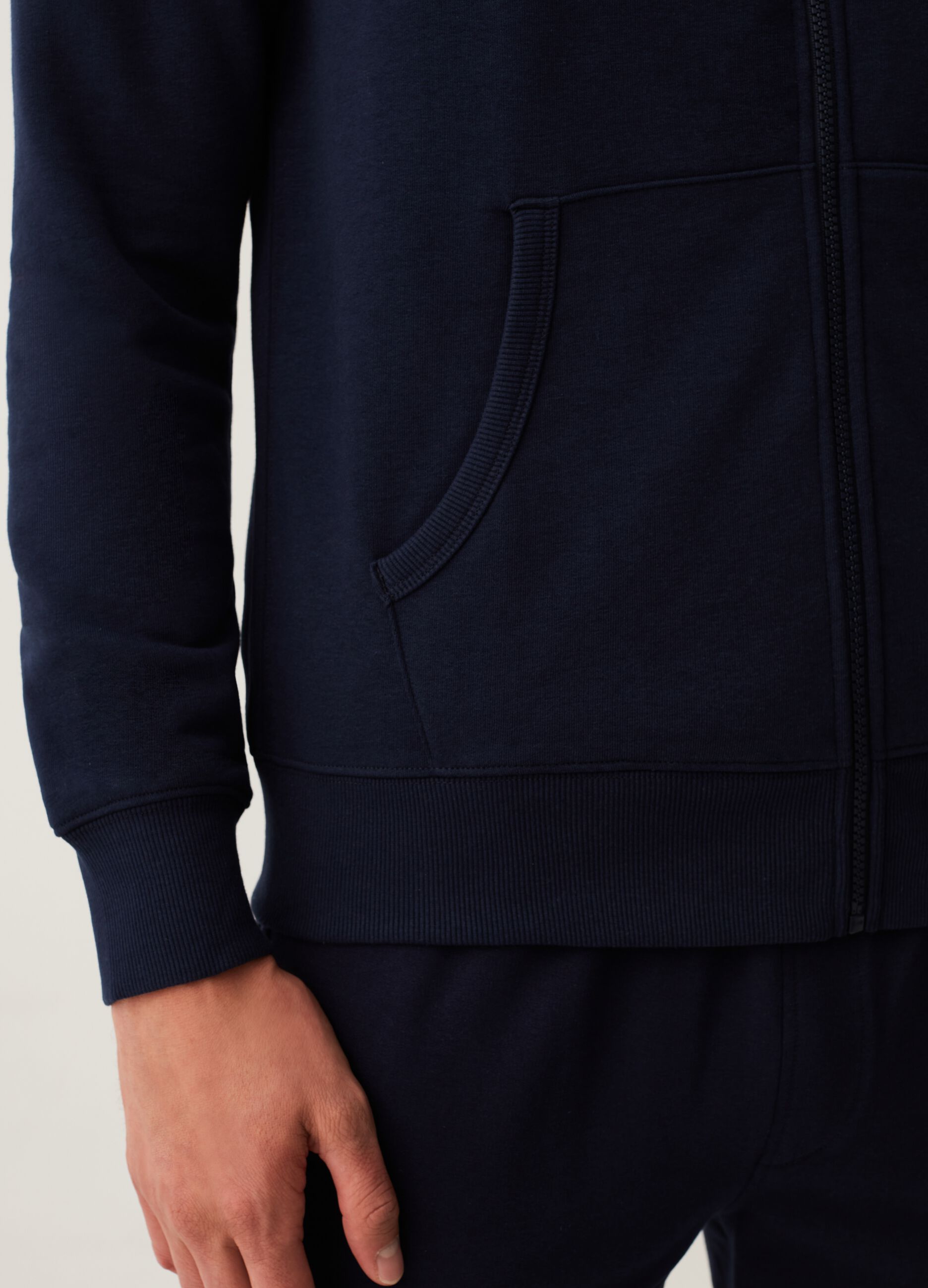 Full-zip in French Terry con cappuccio_3