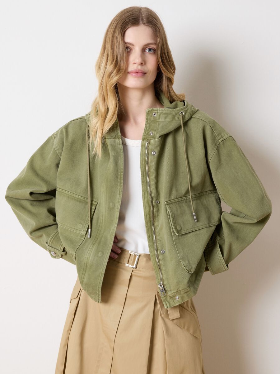 Green shacket in cotton with hood_0