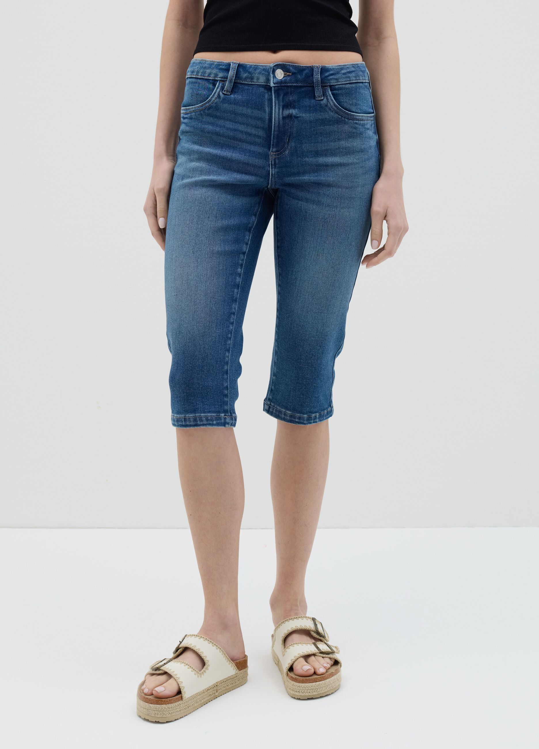 Capri shorts in denim