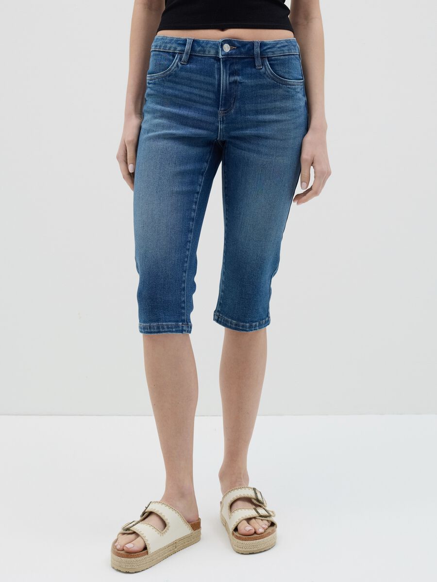 Capri shorts in denim_1