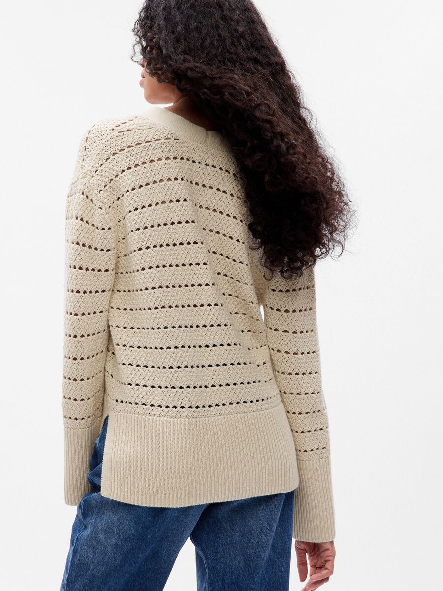 Crochet cardigan with slits_1