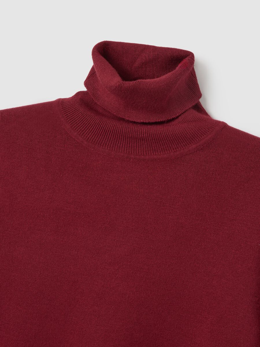 Maglione a coste rosso con collo alto regular fit_5