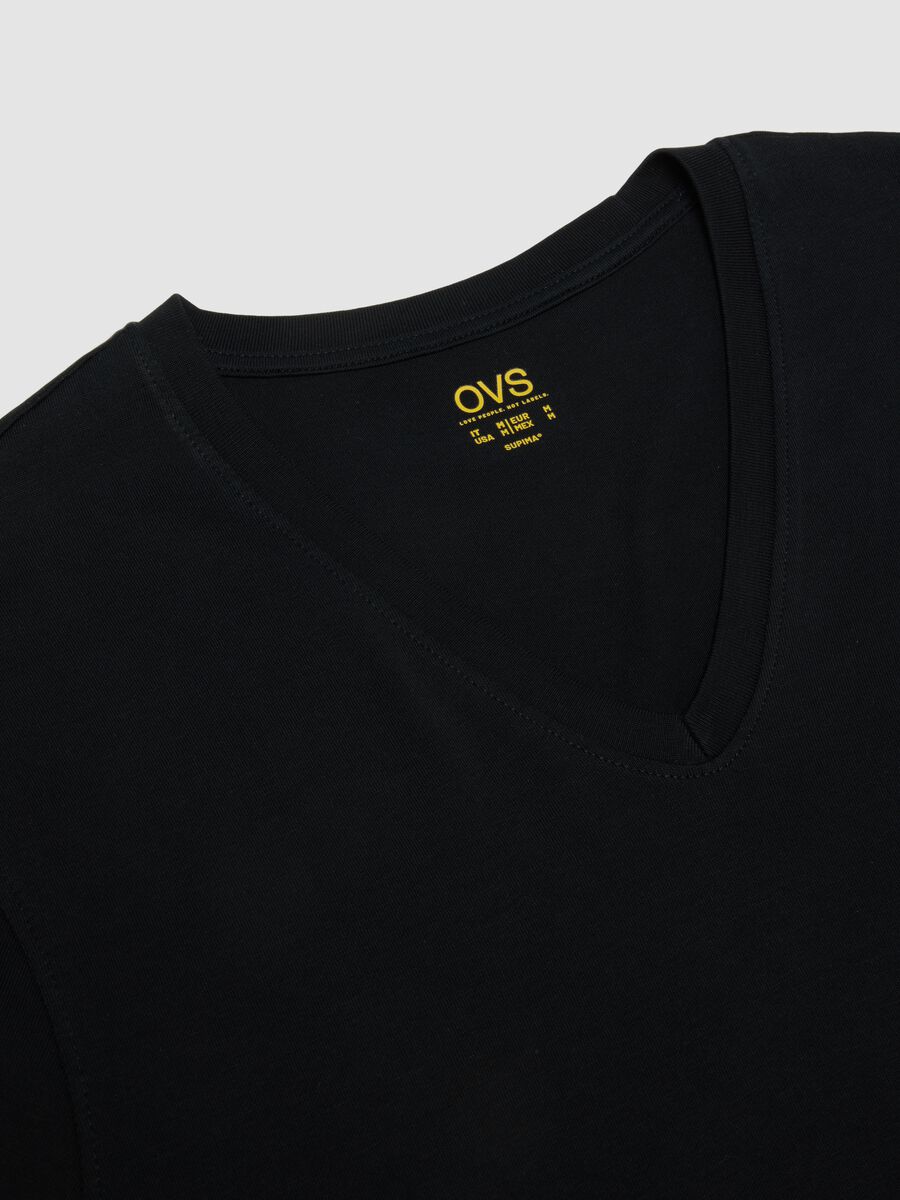 Black Supima cotton V-neck T-shirt, regular fit_6
