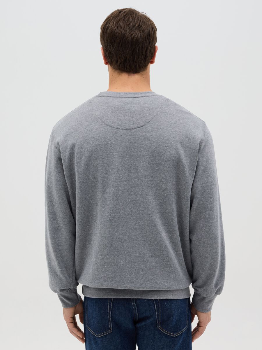 Oversized sweatshirt with round neck_2