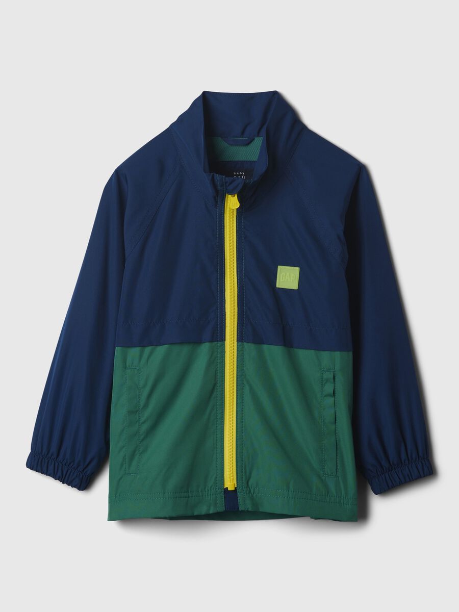 Two-tone windbreaker with logo patch_0