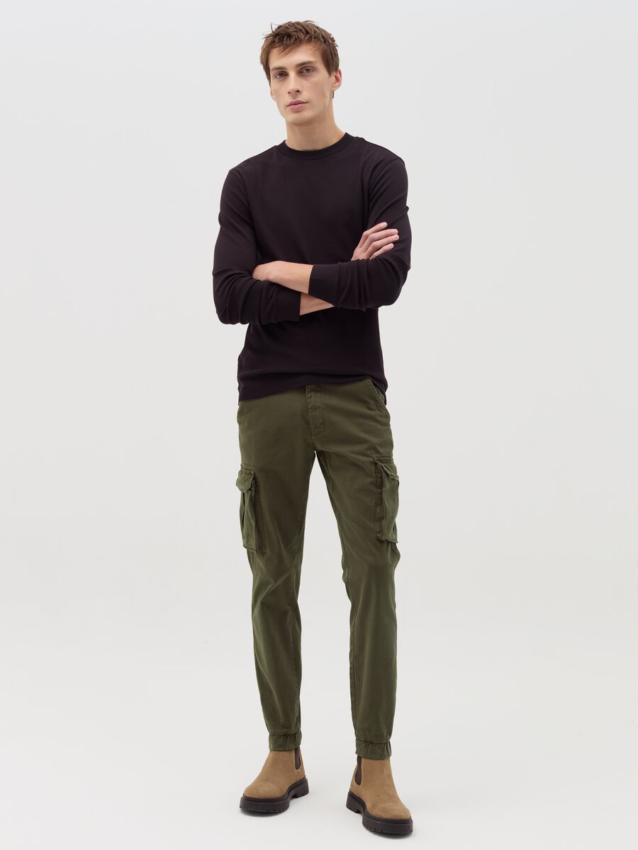 Pantalone cargo cuff-hem in cotone stretch_0