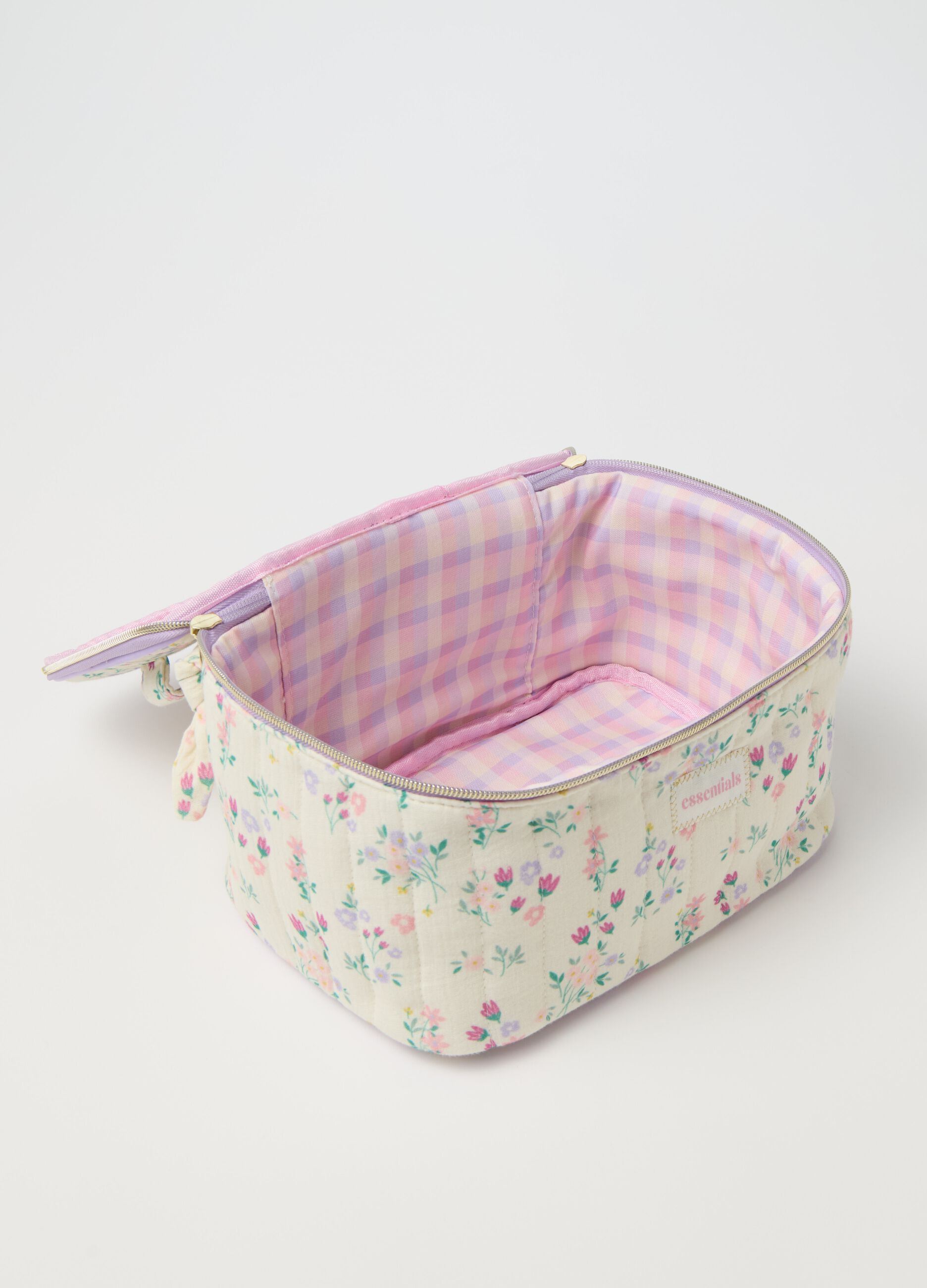Beauty case rigido Essential con manico